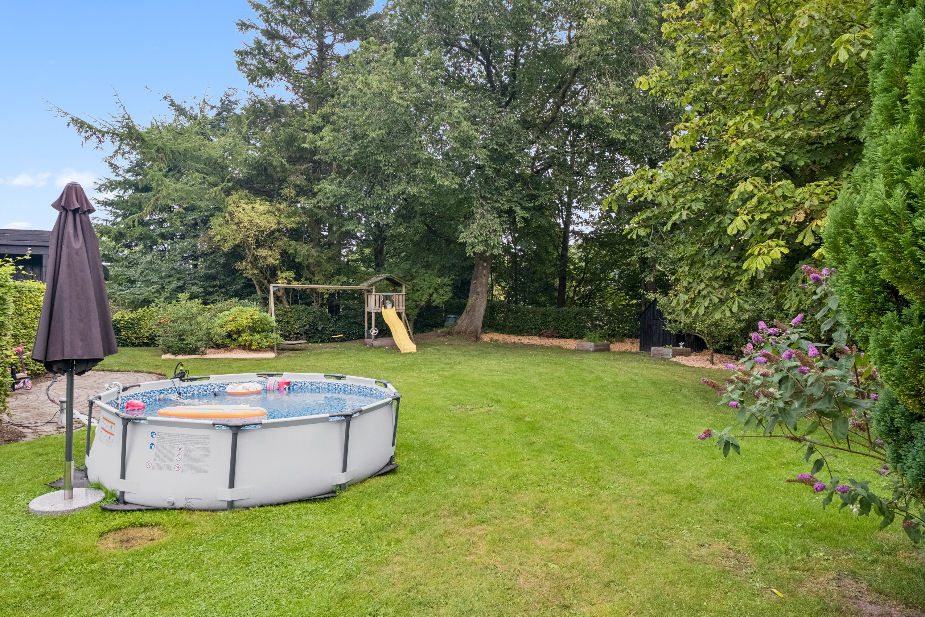 Fremhævet have billede i fuldskærmstilstand. Billede af Skovvej 34, 9510 Arden