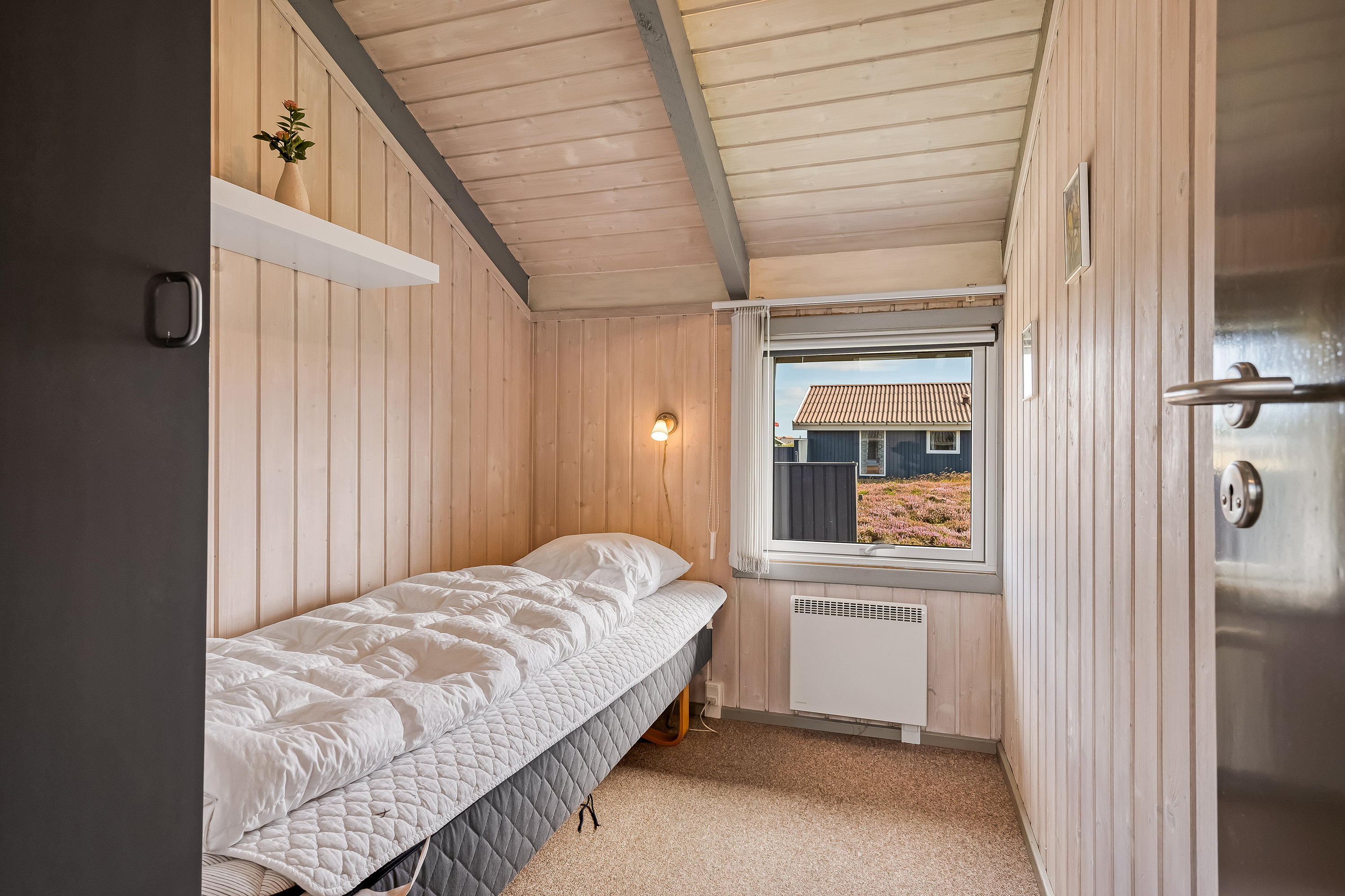 Fremhævet andet billede i fuldskærmstilstand. Billede af Arvidvej 268, Bjerregaard, 6960 Hvide Sande