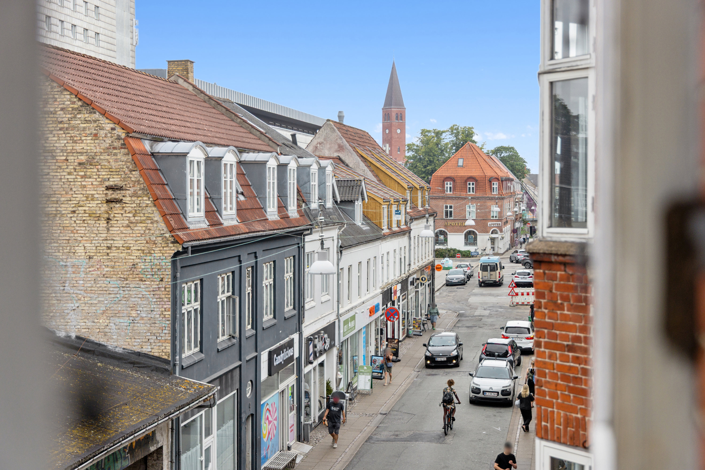 Fremhævet udsigt billede i fuldskærmstilstand. Billede af Reberbansgade 6, 2. th., 9000 Aalborg