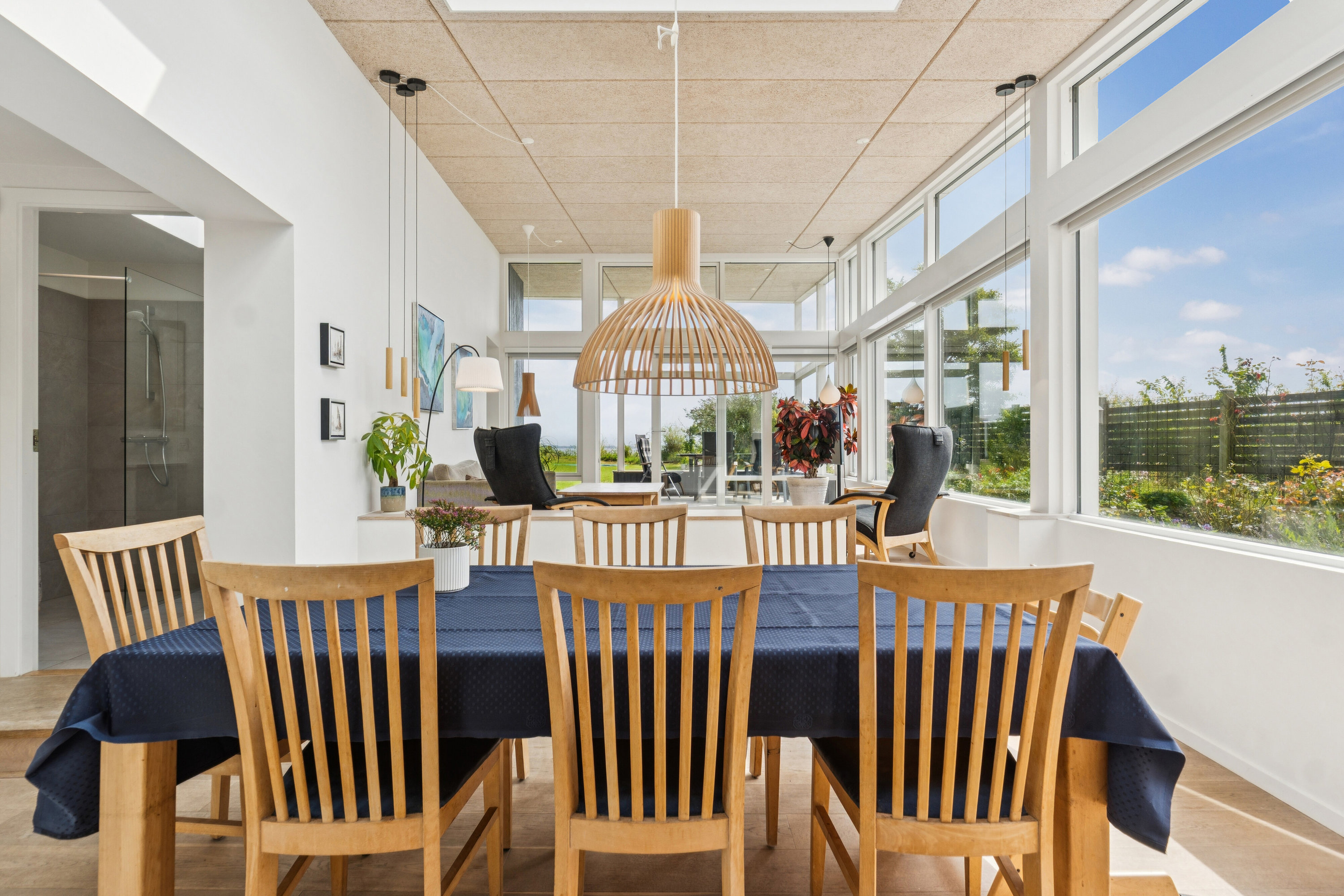 Fremhævet spisestue billede i fuldskærmstilstand. Billede af Kystvej 27, Lundeborg, 5874 Hesselager