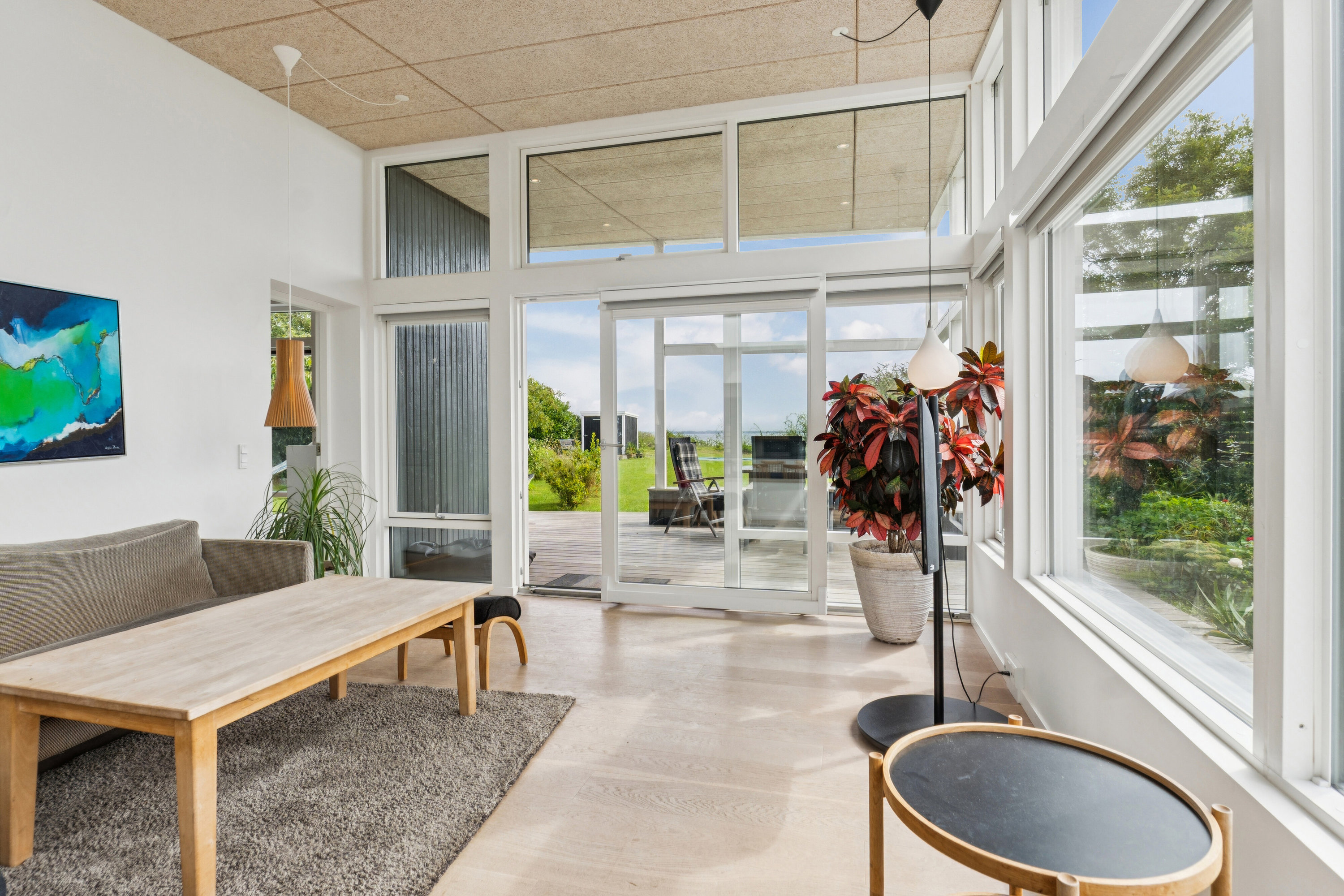 Fremhævet stue billede i fuldskærmstilstand. Billede af Kystvej 27, Lundeborg, 5874 Hesselager