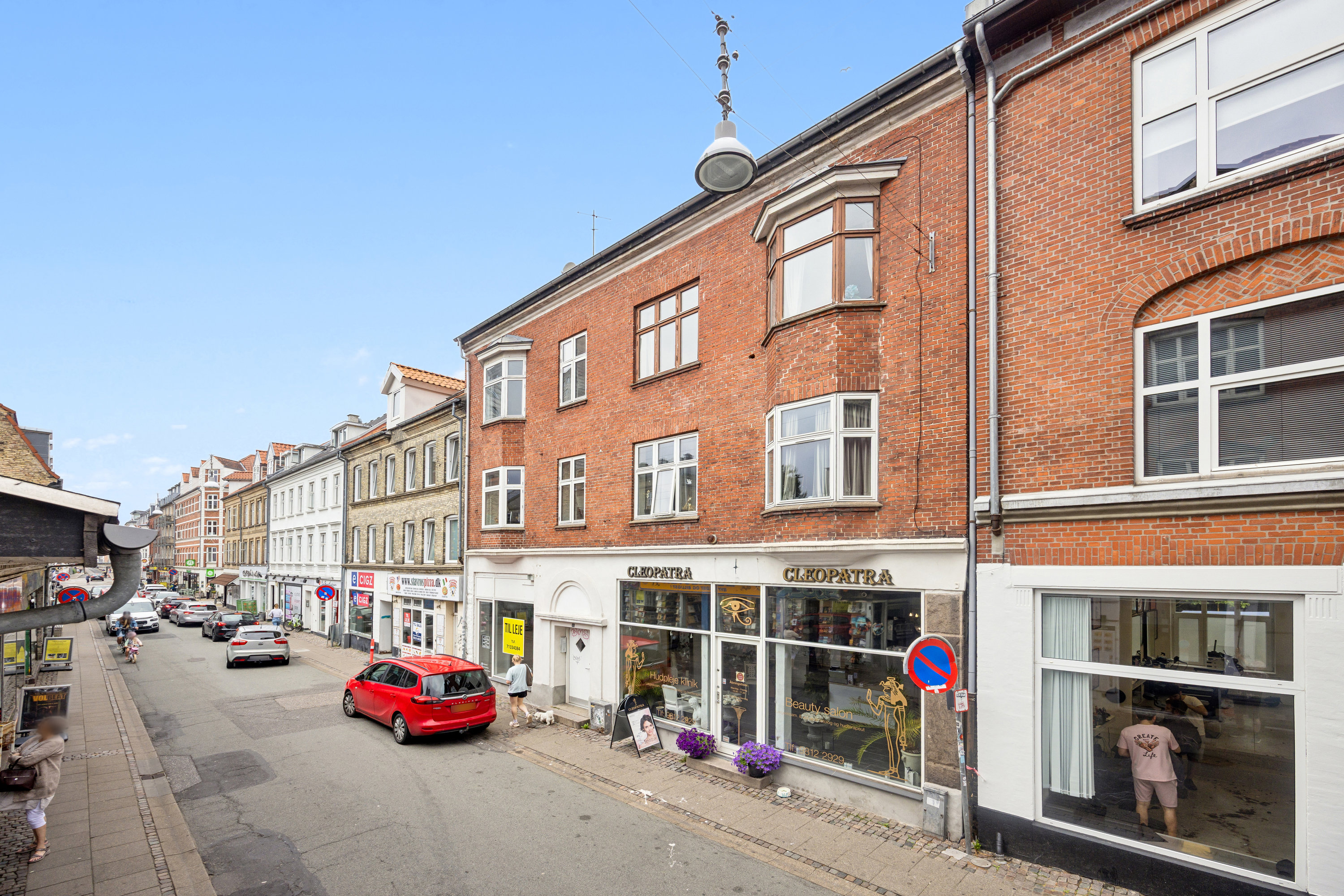 Fremhævet ejendom 1 billede i fuldskærmstilstand. Billede af Reberbansgade 6, 2. th., 9000 Aalborg