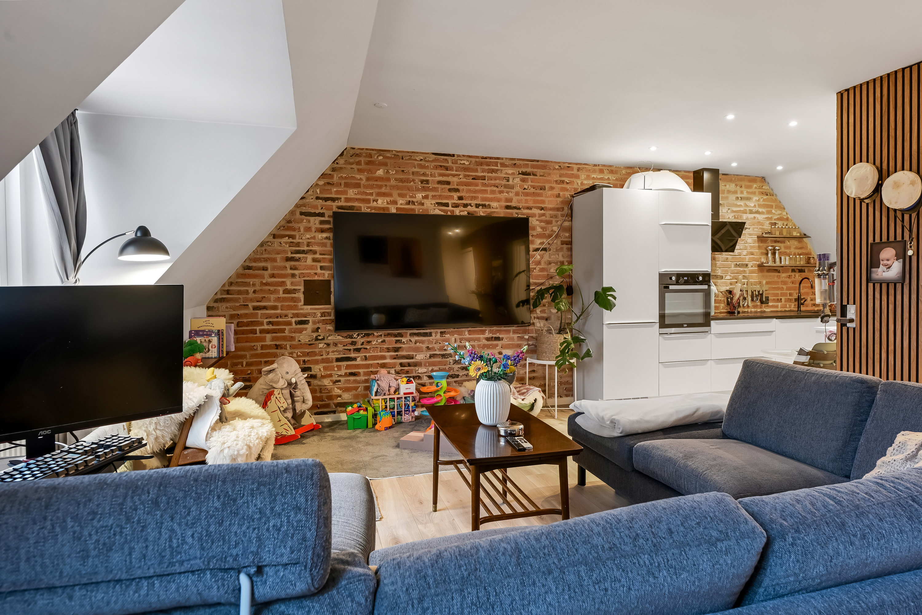 Fremhævet stue billede i fuldskærmstilstand. Billede af Skjoldsgade 92, 3. th., 6700 Esbjerg