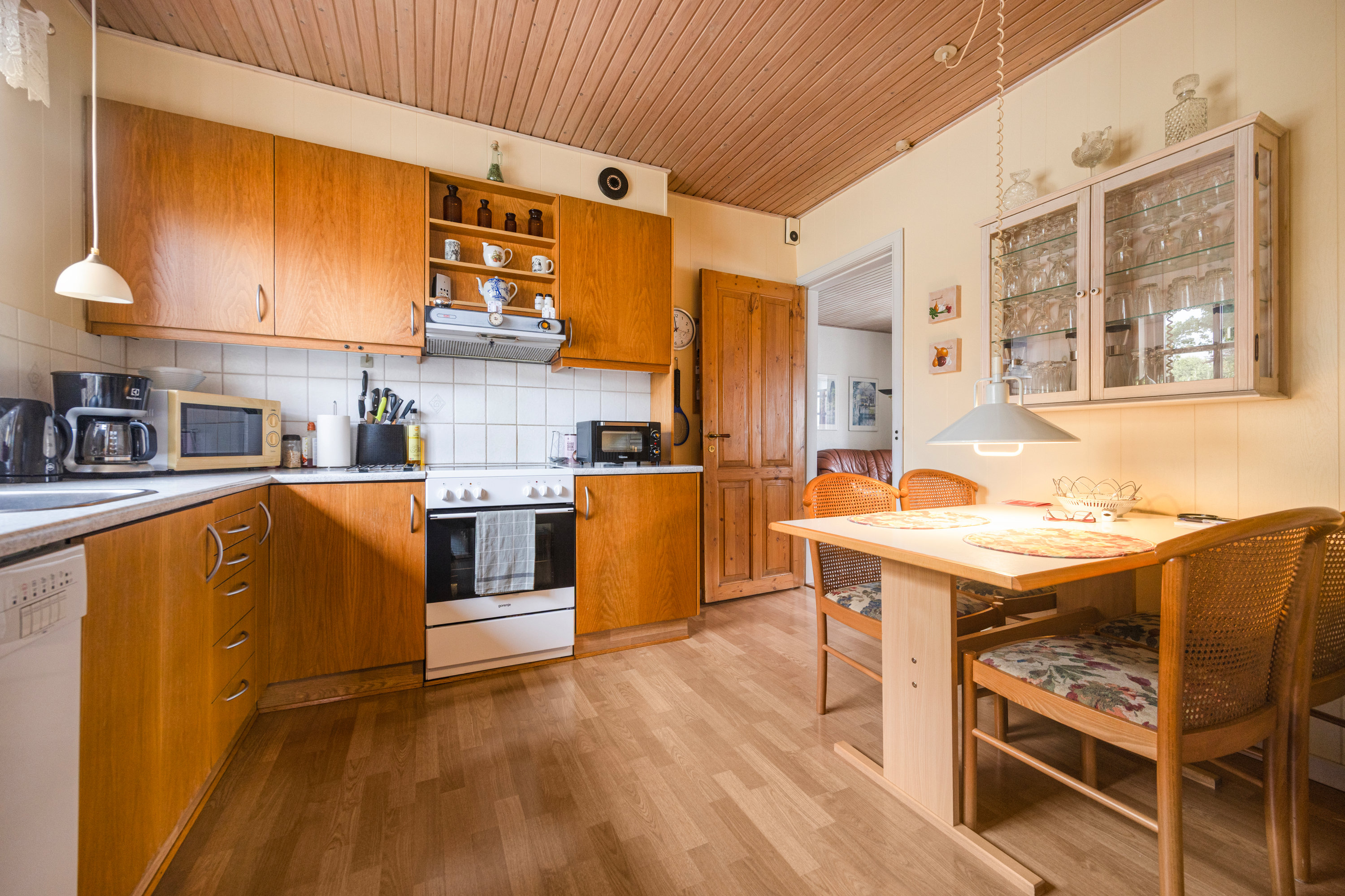 Fremhævet køkken billede i fuldskærmstilstand. Billede af Thistedvej 20, Halvrimmen, 9460 Brovst