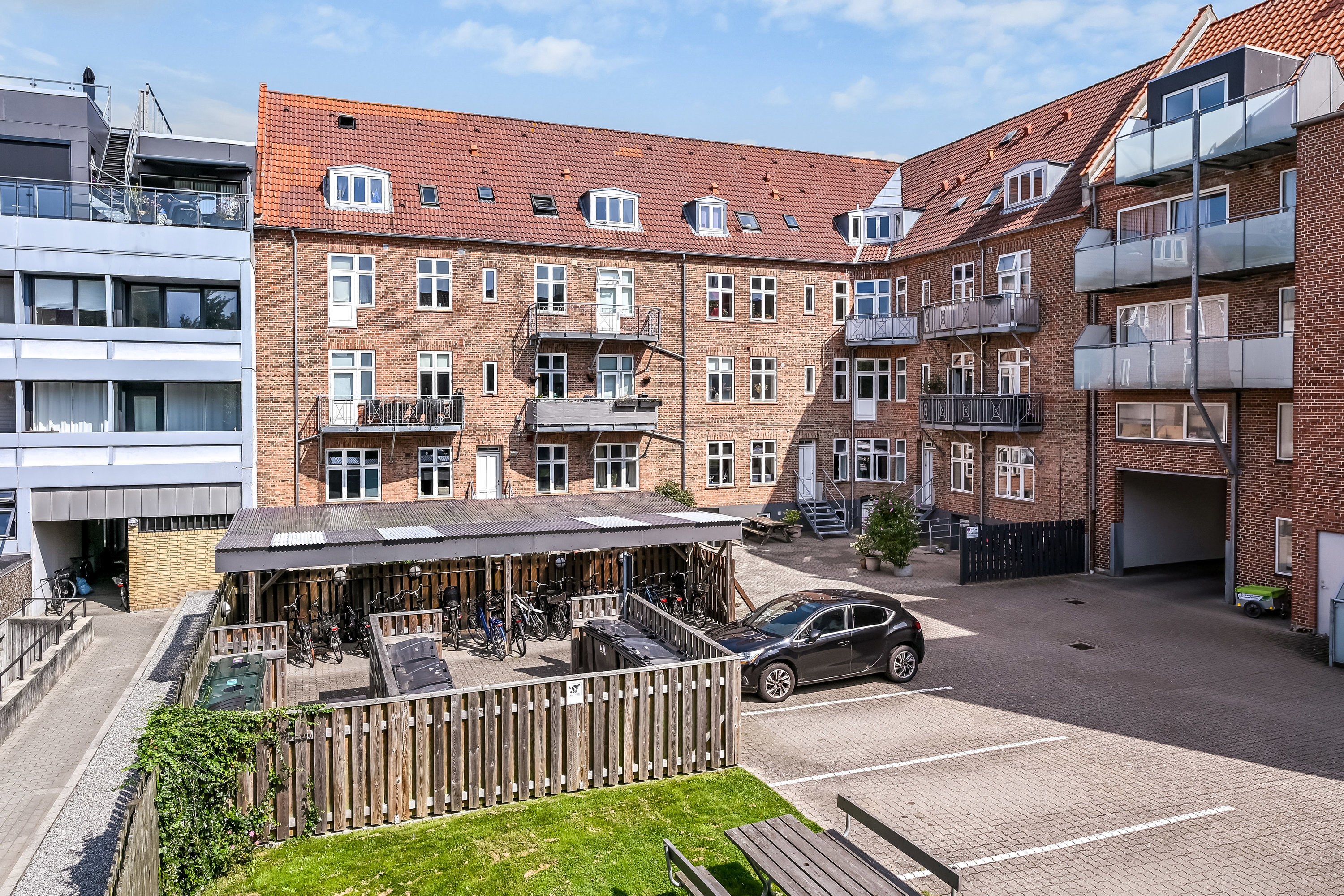 Fremhævet ejendommen billede i fuldskærmstilstand. Billede af Skjoldsgade 92, 3. th., 6700 Esbjerg