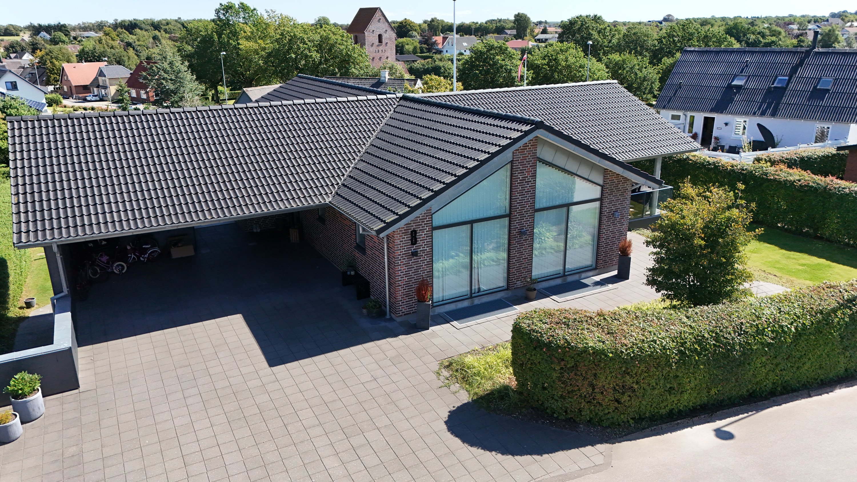 Fremhævet luftfoto billede i fuldskærmstilstand. Billede af Gl Skolevej 8, Valsgård, 9500 Hobro