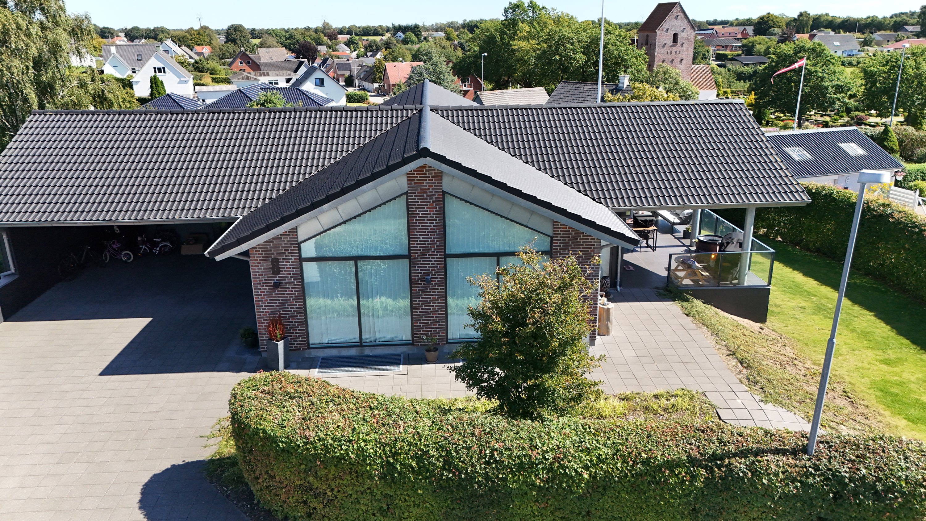 Fremhævet luftfoto billede i fuldskærmstilstand. Billede af Gl Skolevej 8, Valsgård, 9500 Hobro