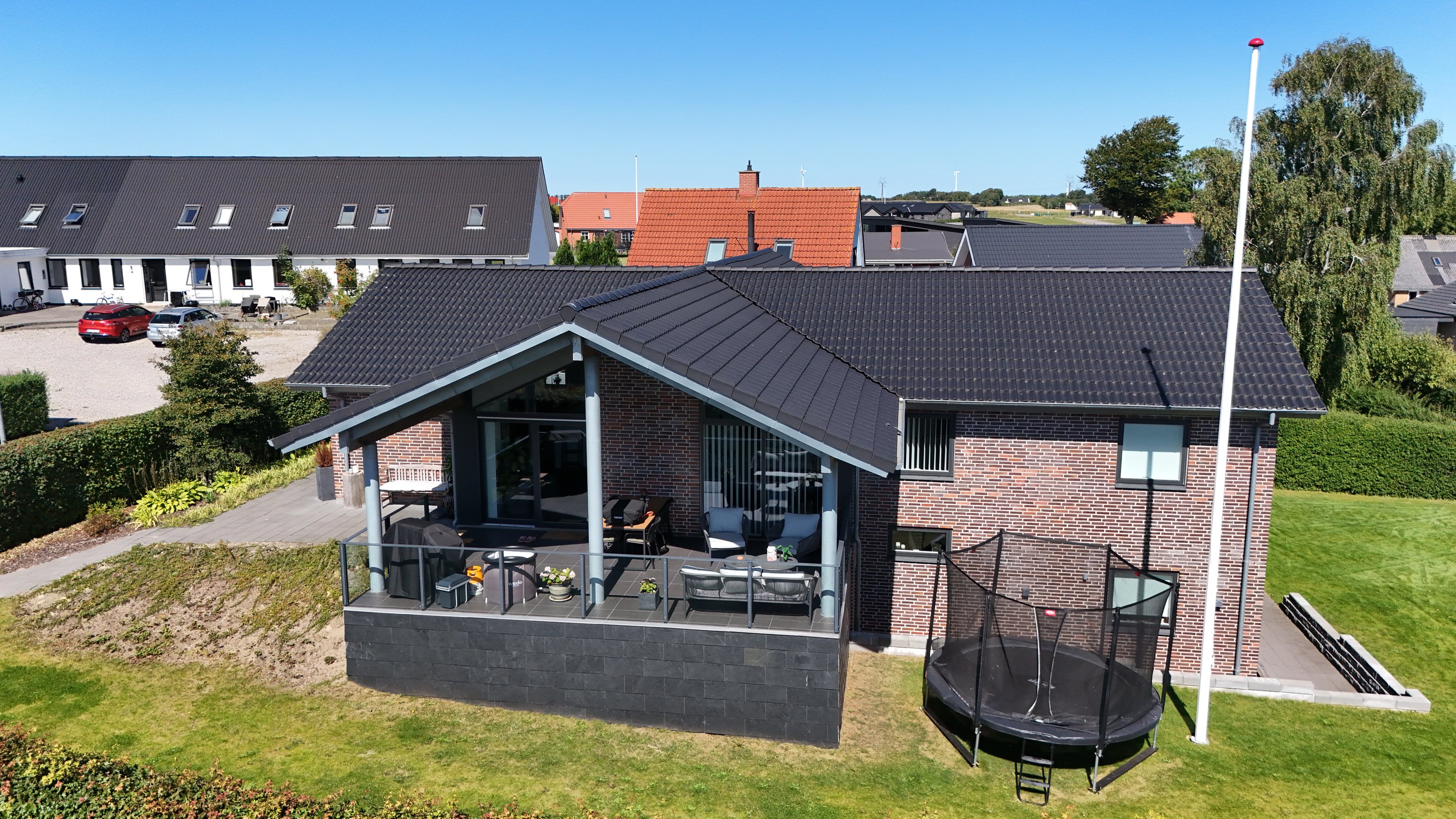 Fremhævet luftfoto billede i fuldskærmstilstand. Billede af Gl Skolevej 8, Valsgård, 9500 Hobro