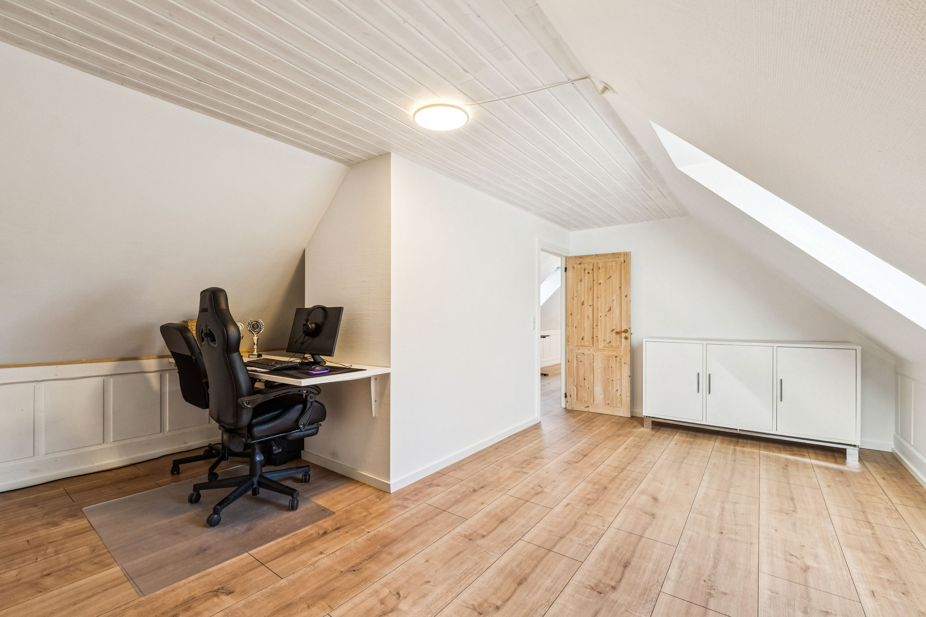 Fremhævet værelse billede i fuldskærmstilstand. Billede af Canadavej 12, Sindbjerg, 7970 Redsted M