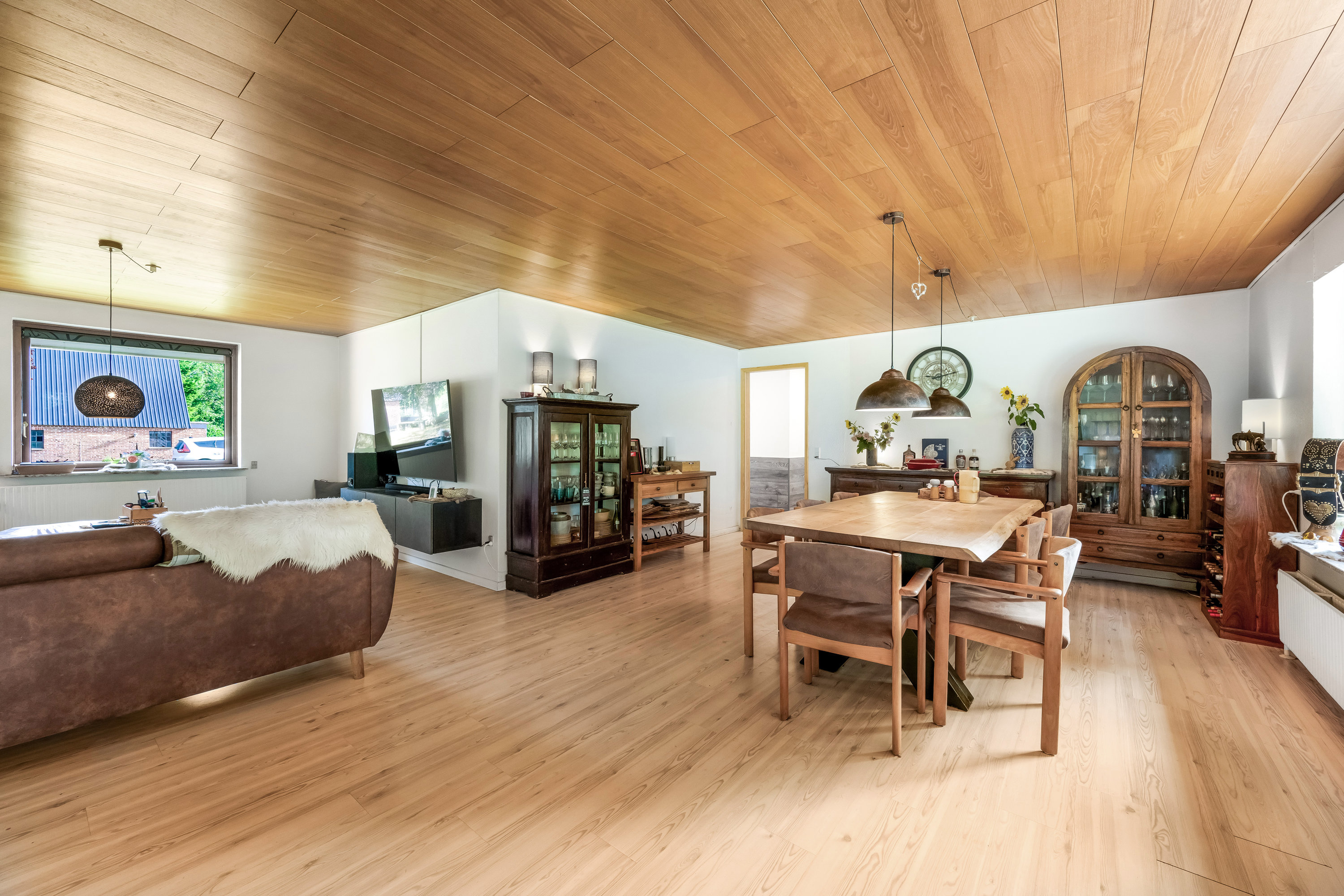 Fremhævet stue billede i fuldskærmstilstand. Billede af Lillebyvej 6, Brejning, 6920 Videbæk