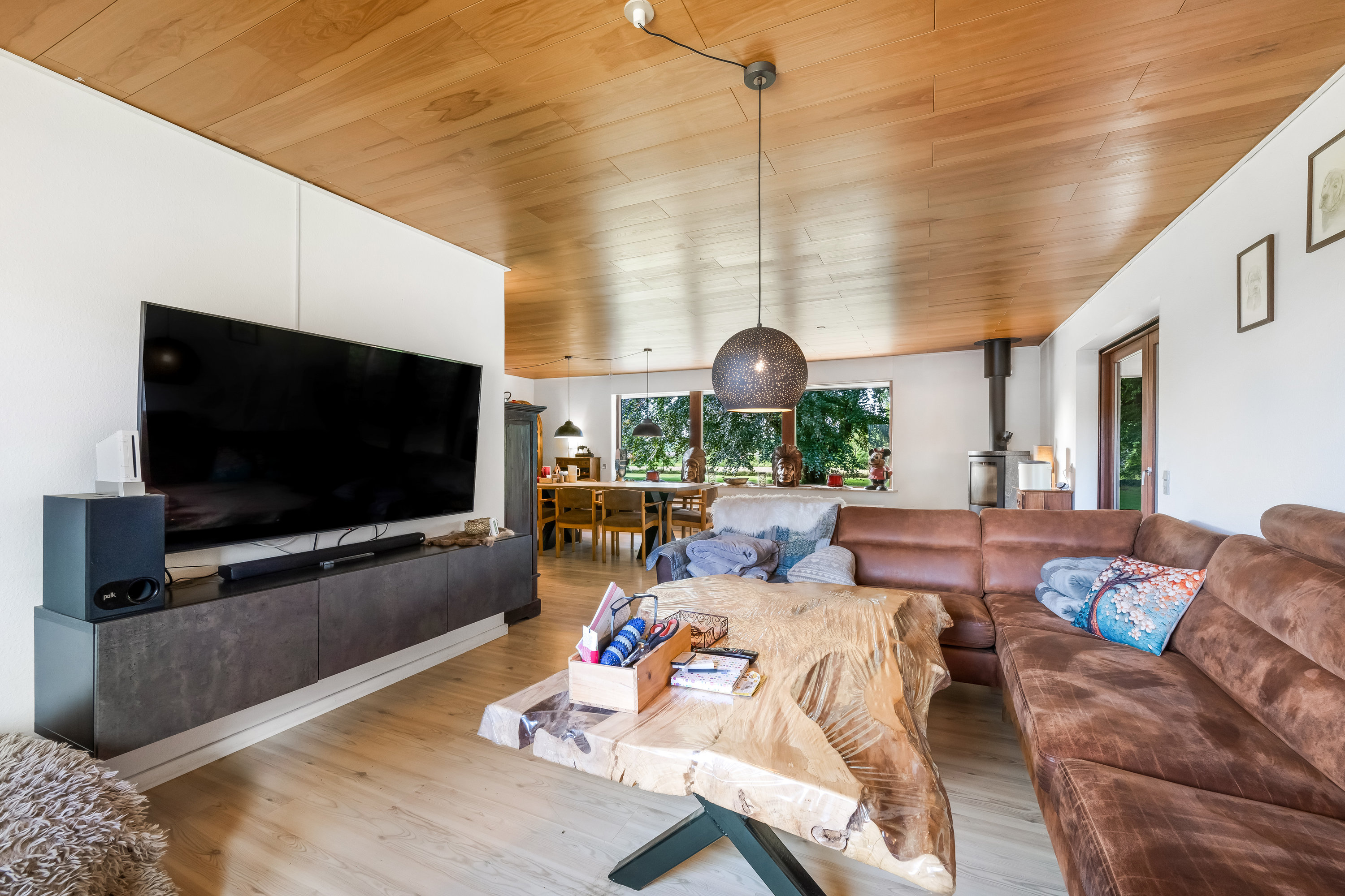 Fremhævet stue billede i fuldskærmstilstand. Billede af Lillebyvej 6, Brejning, 6920 Videbæk