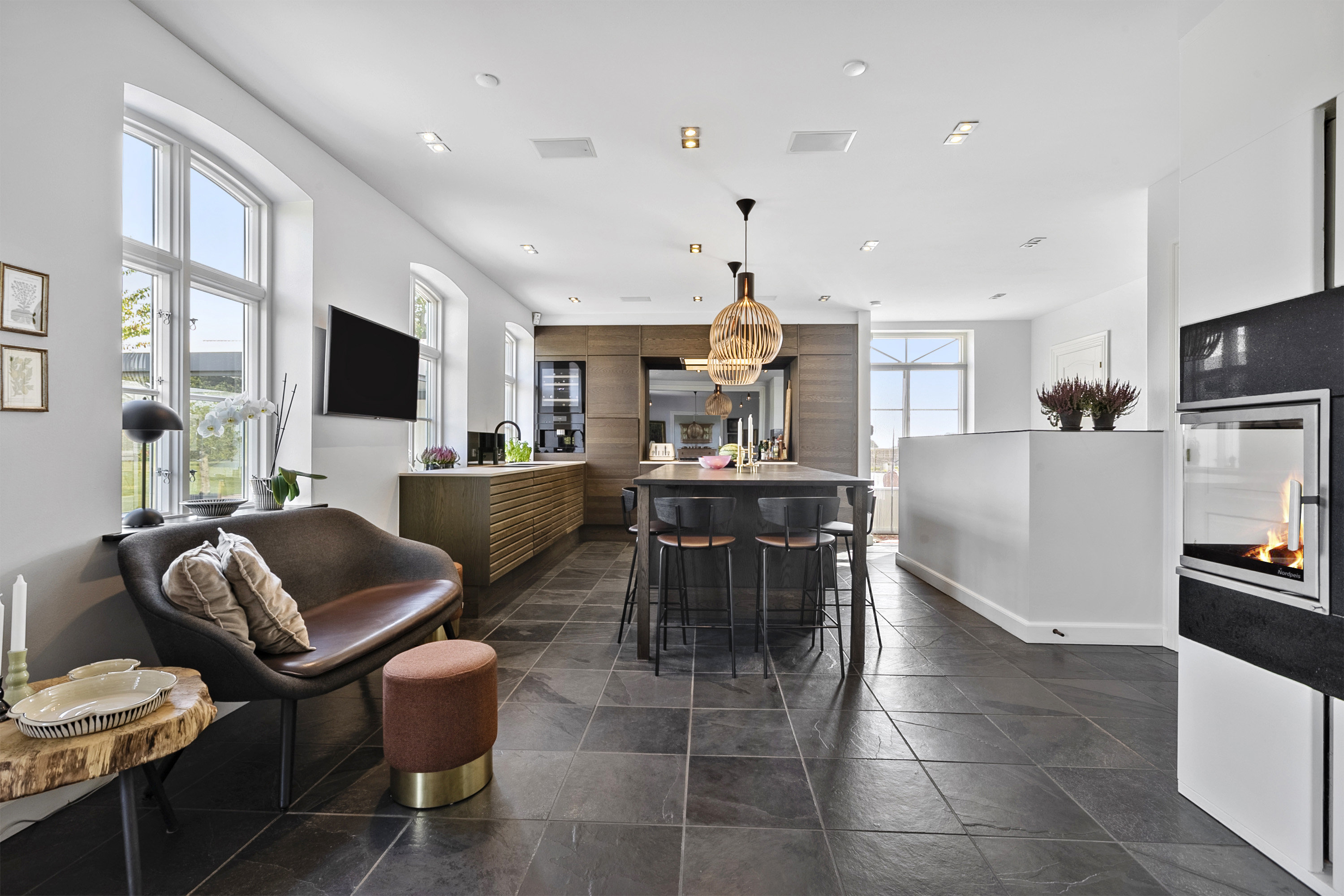 Fremhævet spisestue billede i fuldskærmstilstand. Billede af Loddenhøjvej 110, Barsmark, 6200 Aabenraa