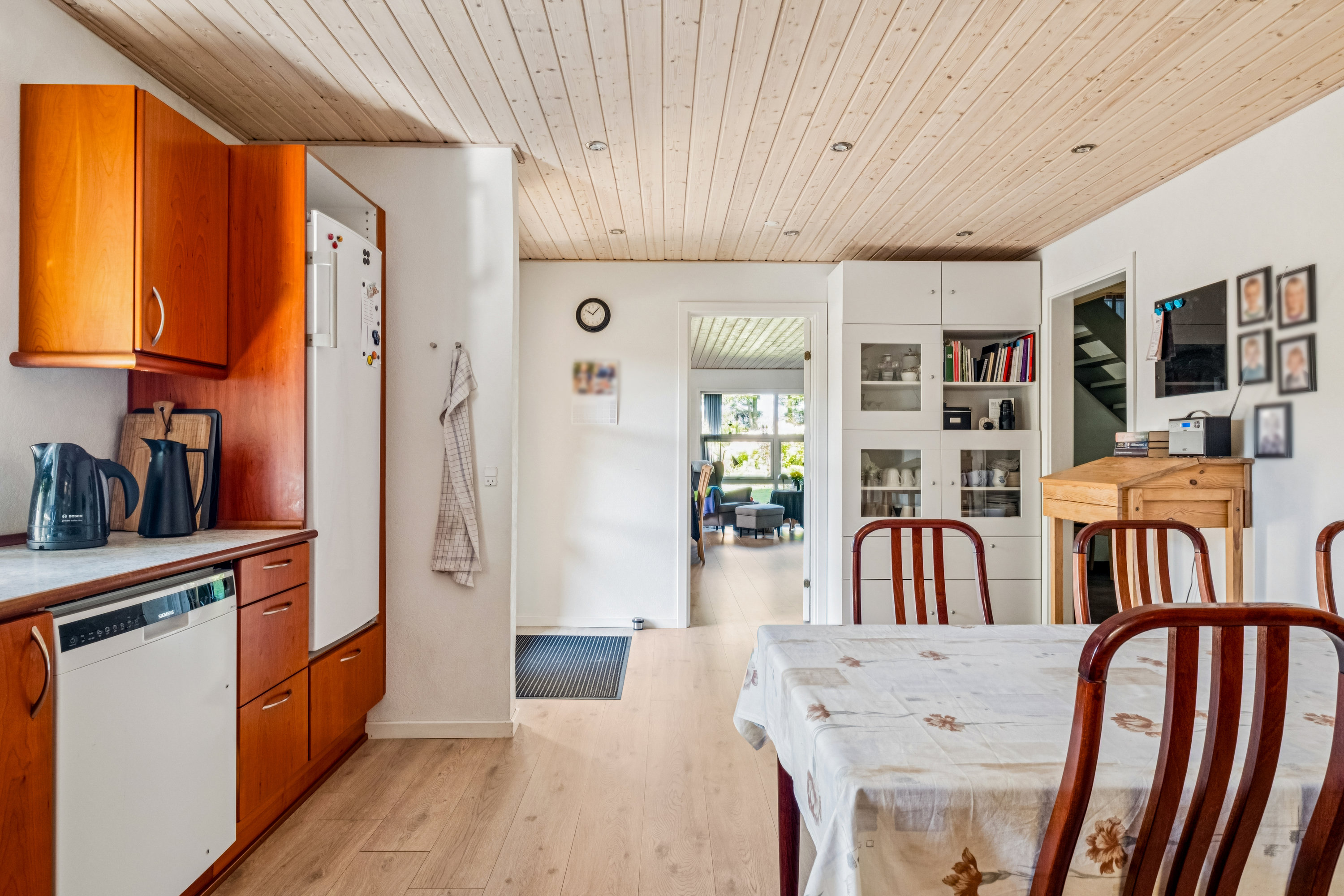 Fremhævet køkken billede i fuldskærmstilstand. Billede af Byrstedhedevej 7, Byrsted, 9240 Nibe