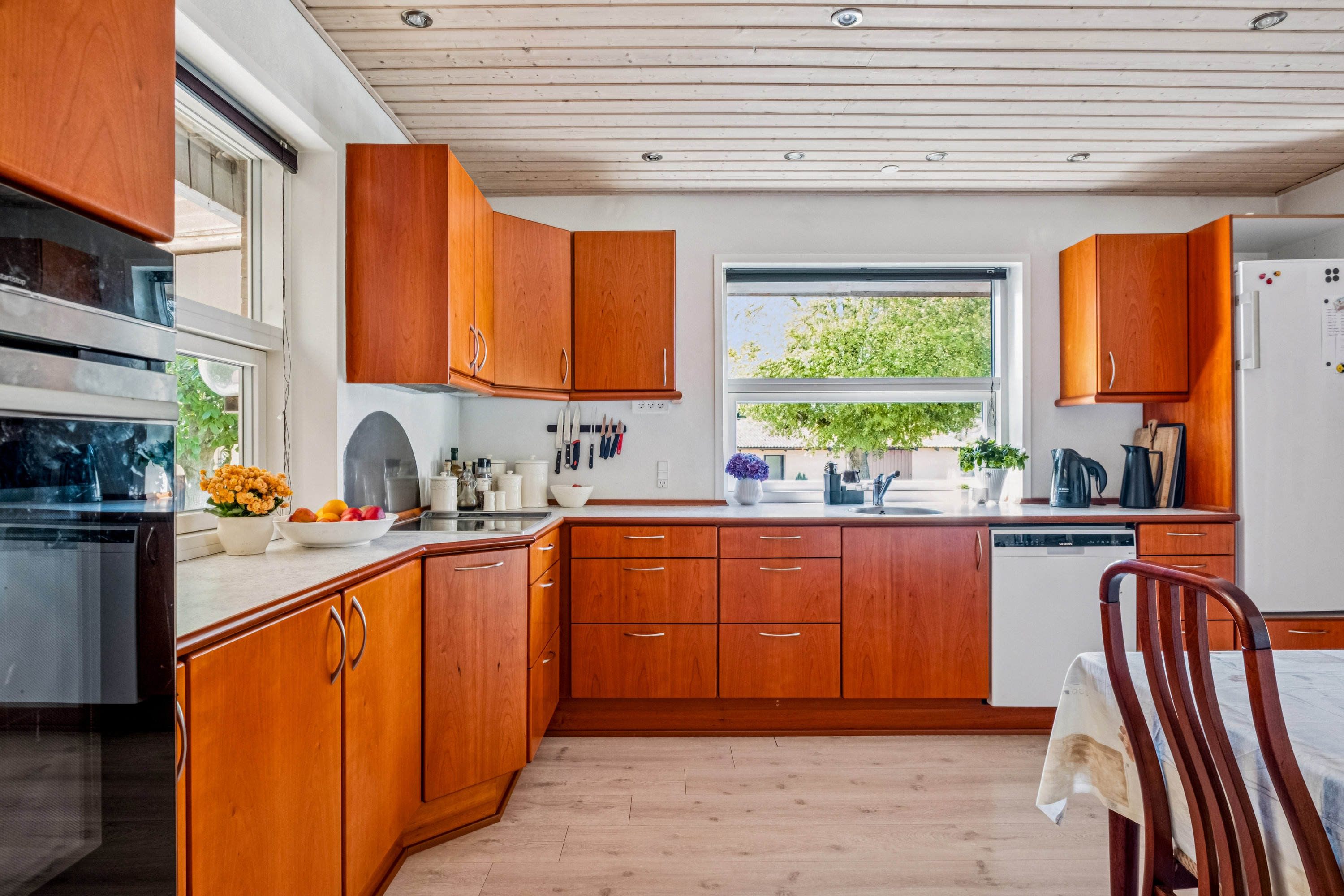 Fremhævet køkken billede i fuldskærmstilstand. Billede af Byrstedhedevej 7, Byrsted, 9240 Nibe