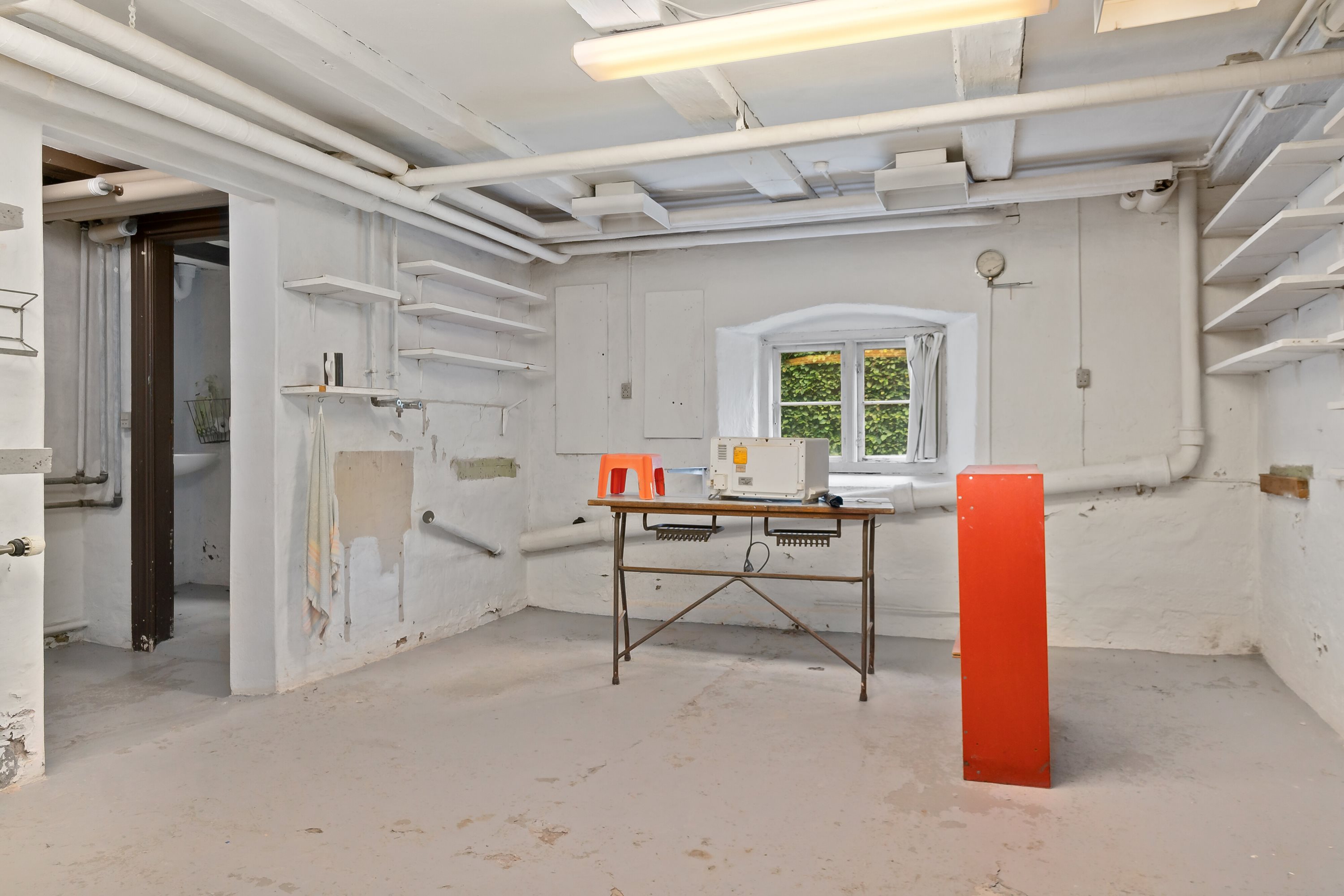 Fremhævet værelse billede i fuldskærmstilstand. Billede af Gutfeldtsvej 3, 2970 Hørsholm