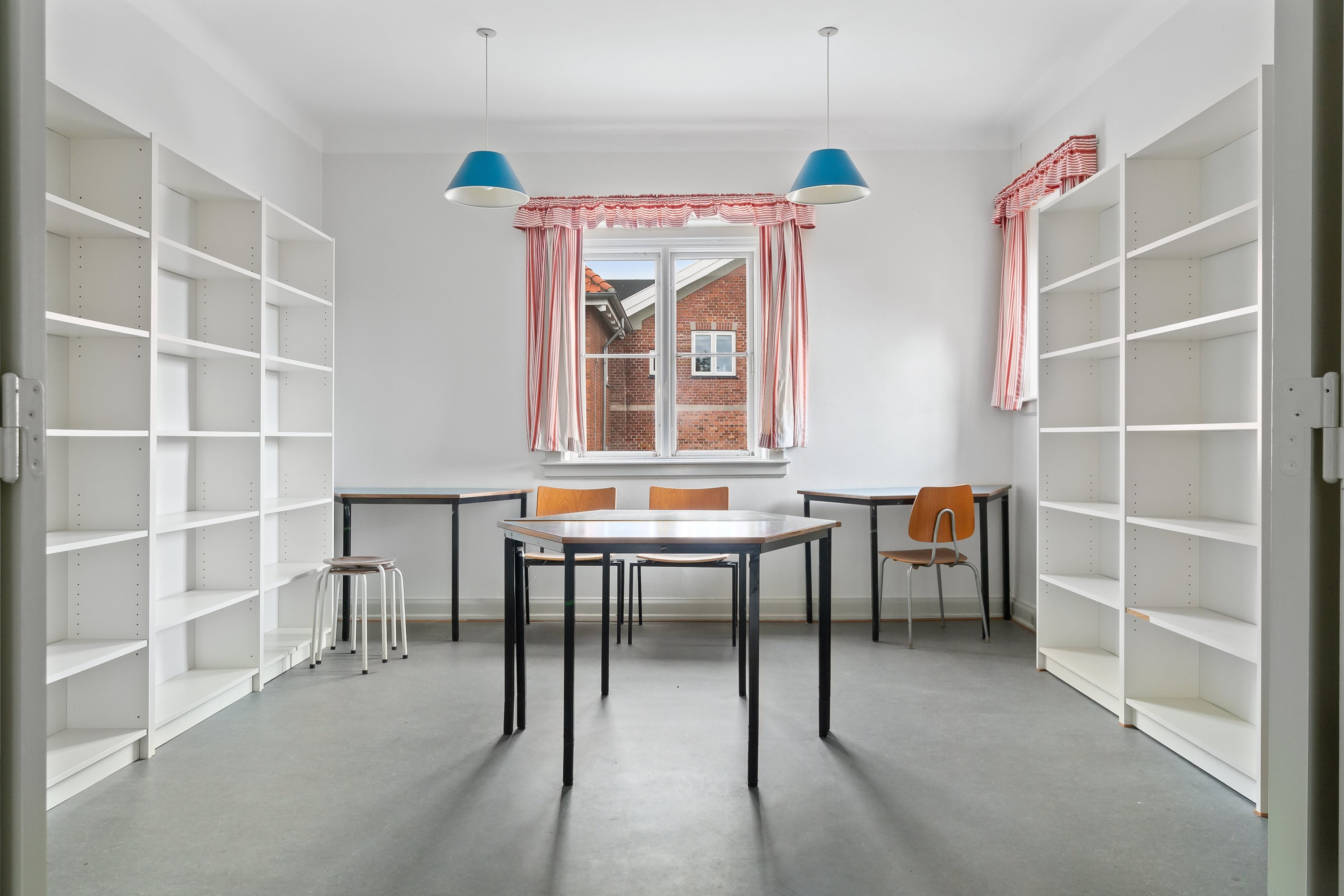 Fremhævet værelse billede i fuldskærmstilstand. Billede af Gutfeldtsvej 3, 2970 Hørsholm