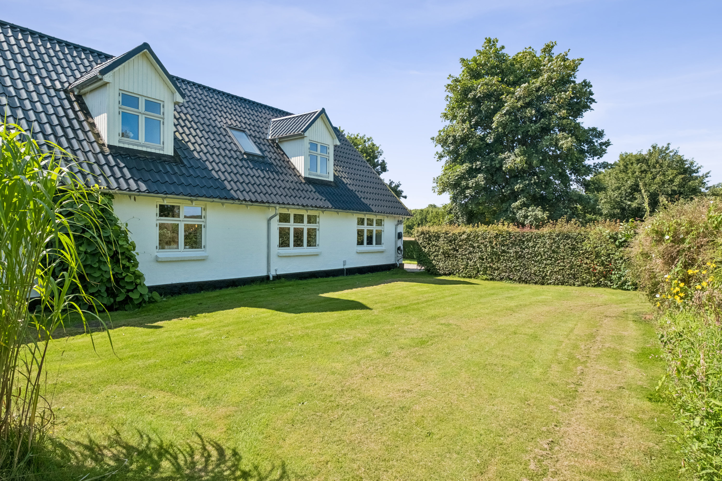 Fremhævet have billede i fuldskærmstilstand. Billede af Ellidshøj Banevej 27, 9230 Svenstrup J