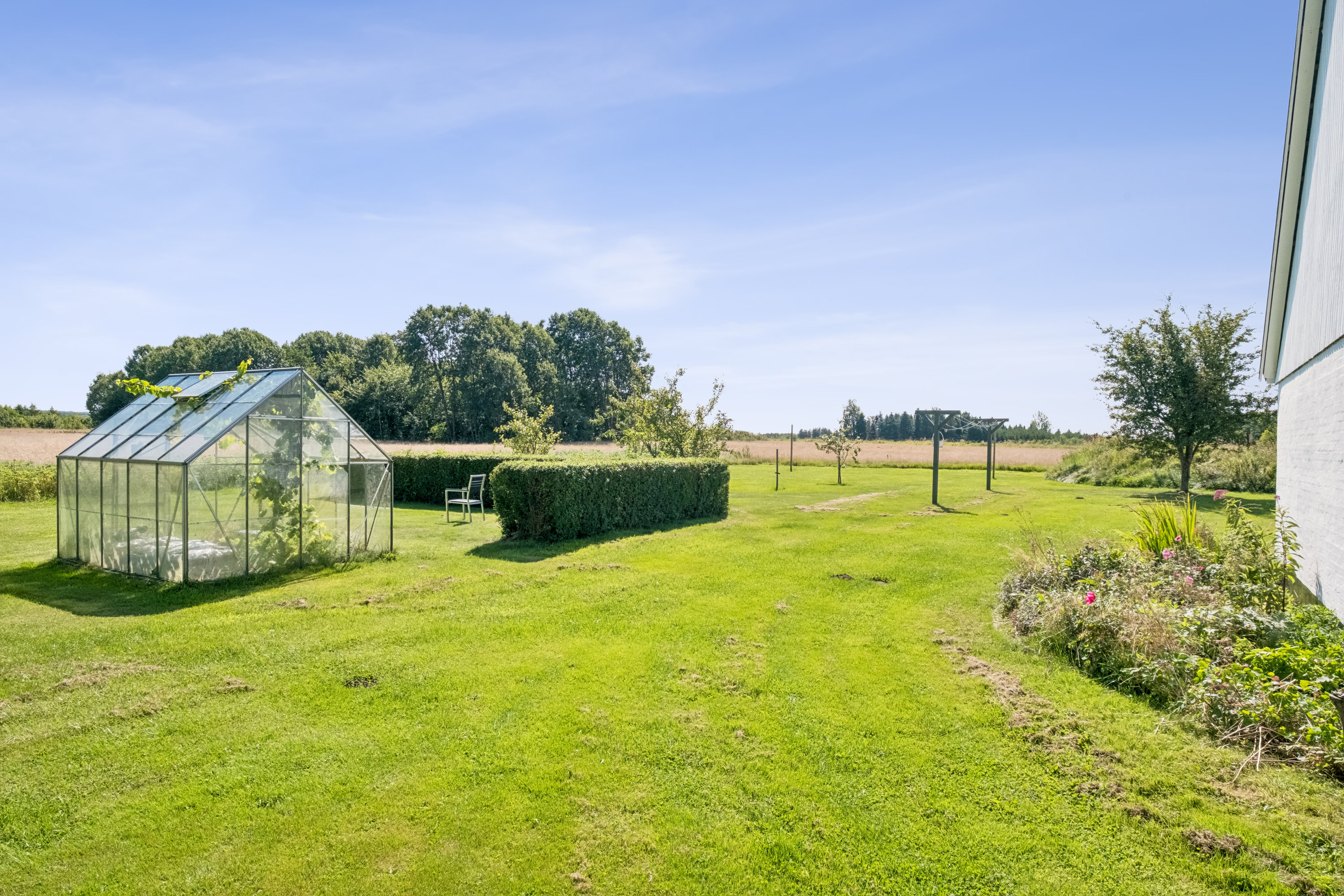 Fremhævet have billede i fuldskærmstilstand. Billede af Ellidshøj Banevej 27, 9230 Svenstrup J