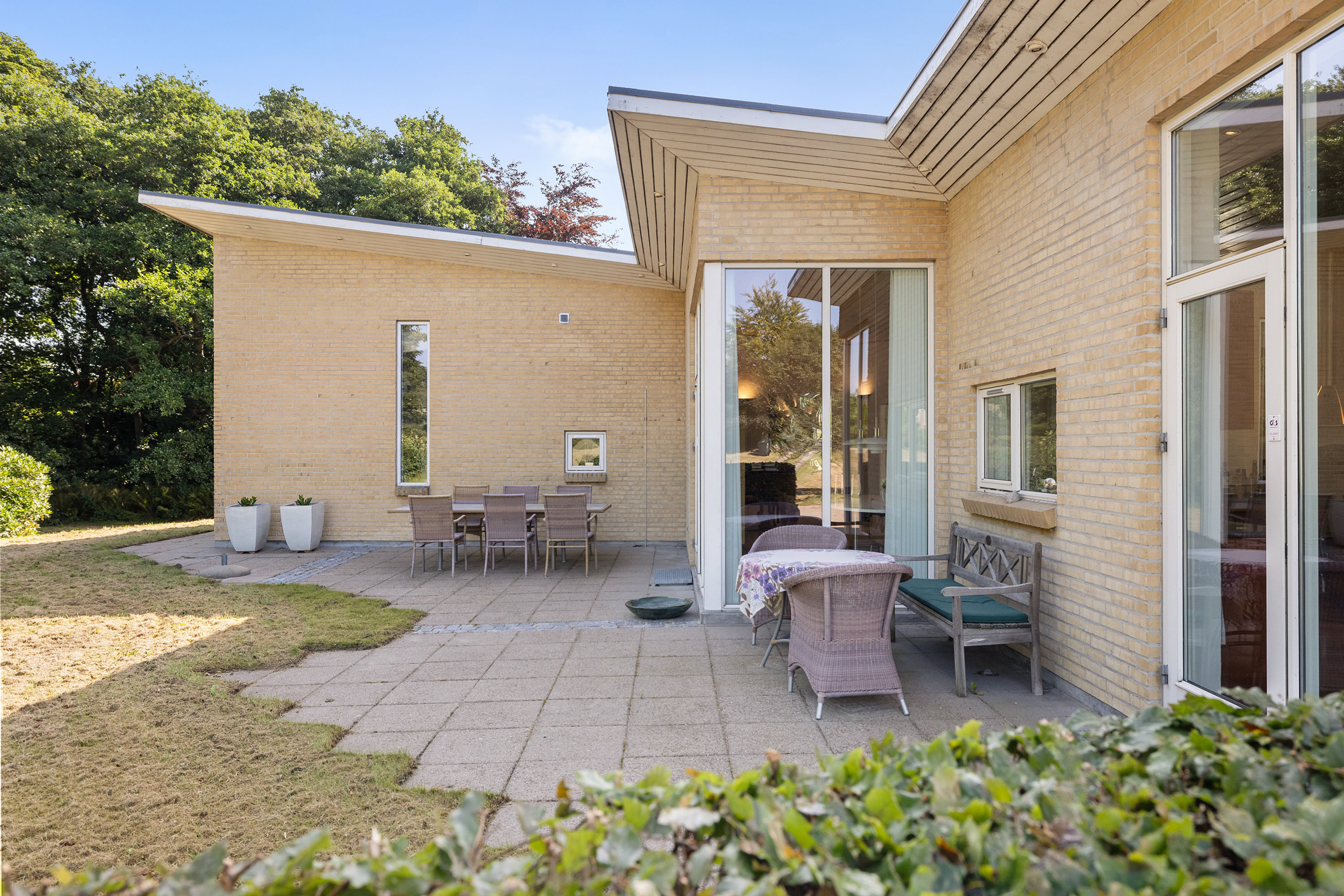 Fremhævet terrasse billede i fuldskærmstilstand. Billede af Katterhøjvej 28, Skåde, 8270 Højbjerg