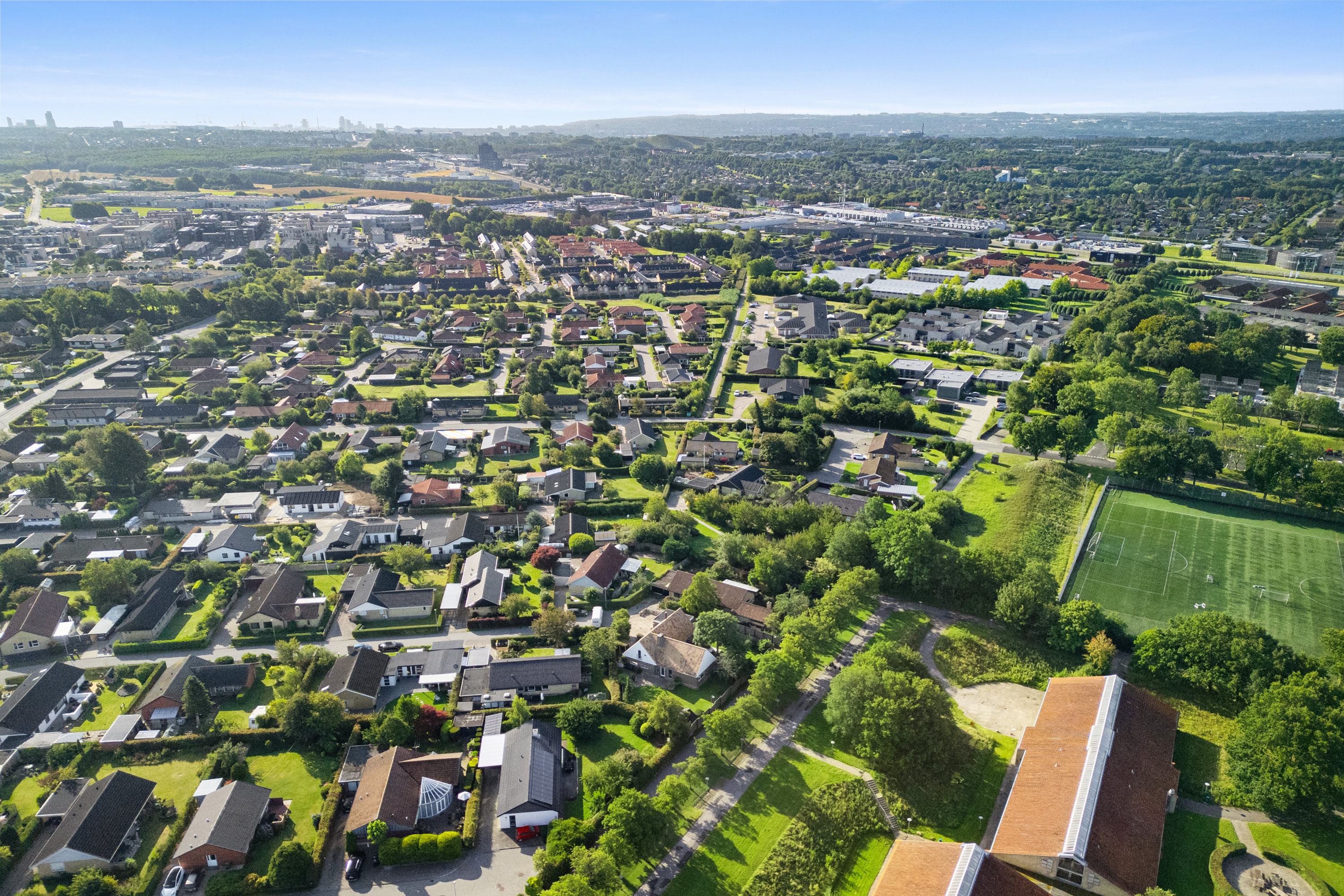 Fremhævet  billede i fuldskærmstilstand. Billede af Tåstumvænget 44, 8381 Tilst