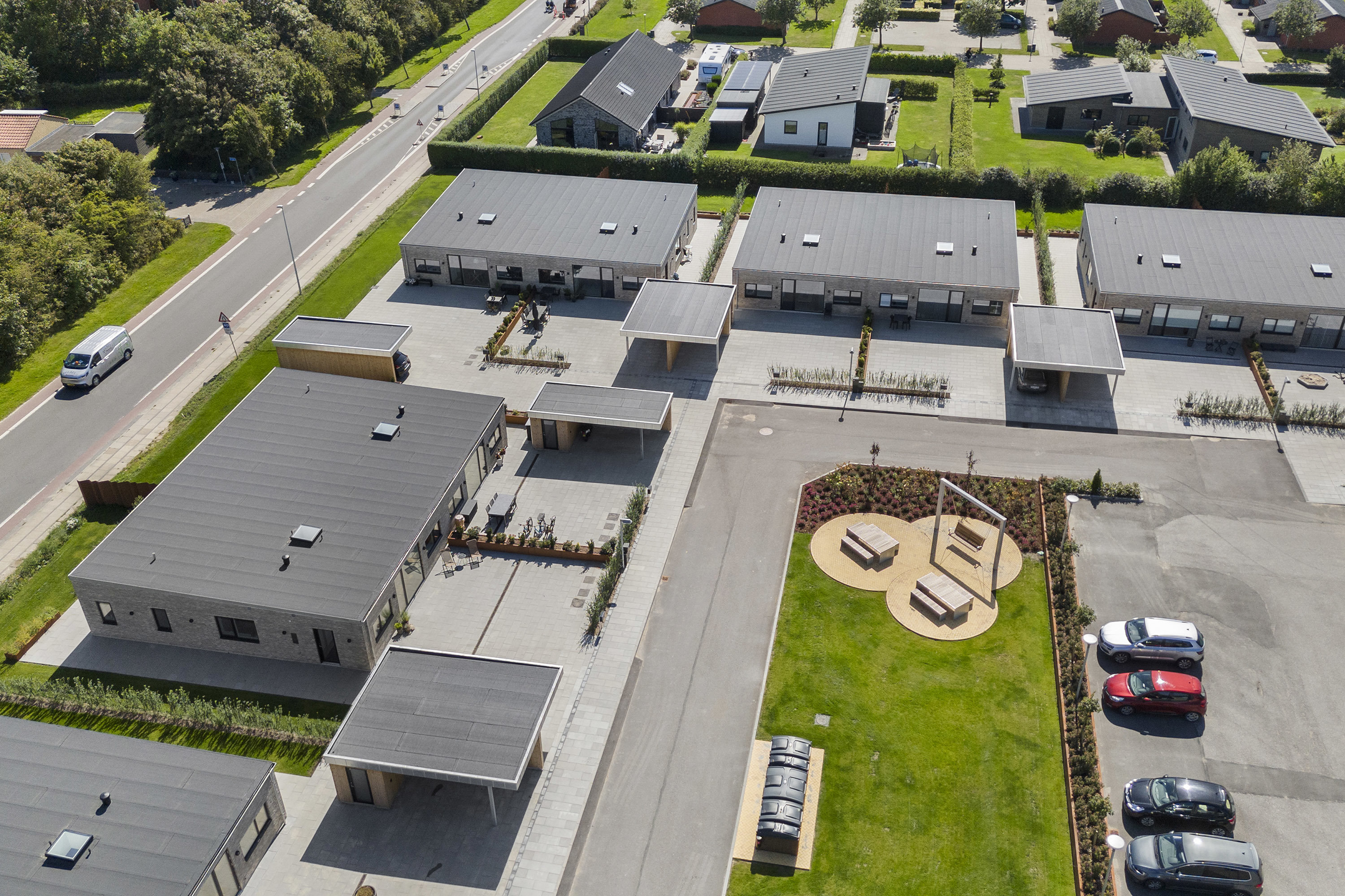 Fremhævet luftfoto billede i fuldskærmstilstand. Billede af Kornumgårdsvej 16, 9700 Brønderslev