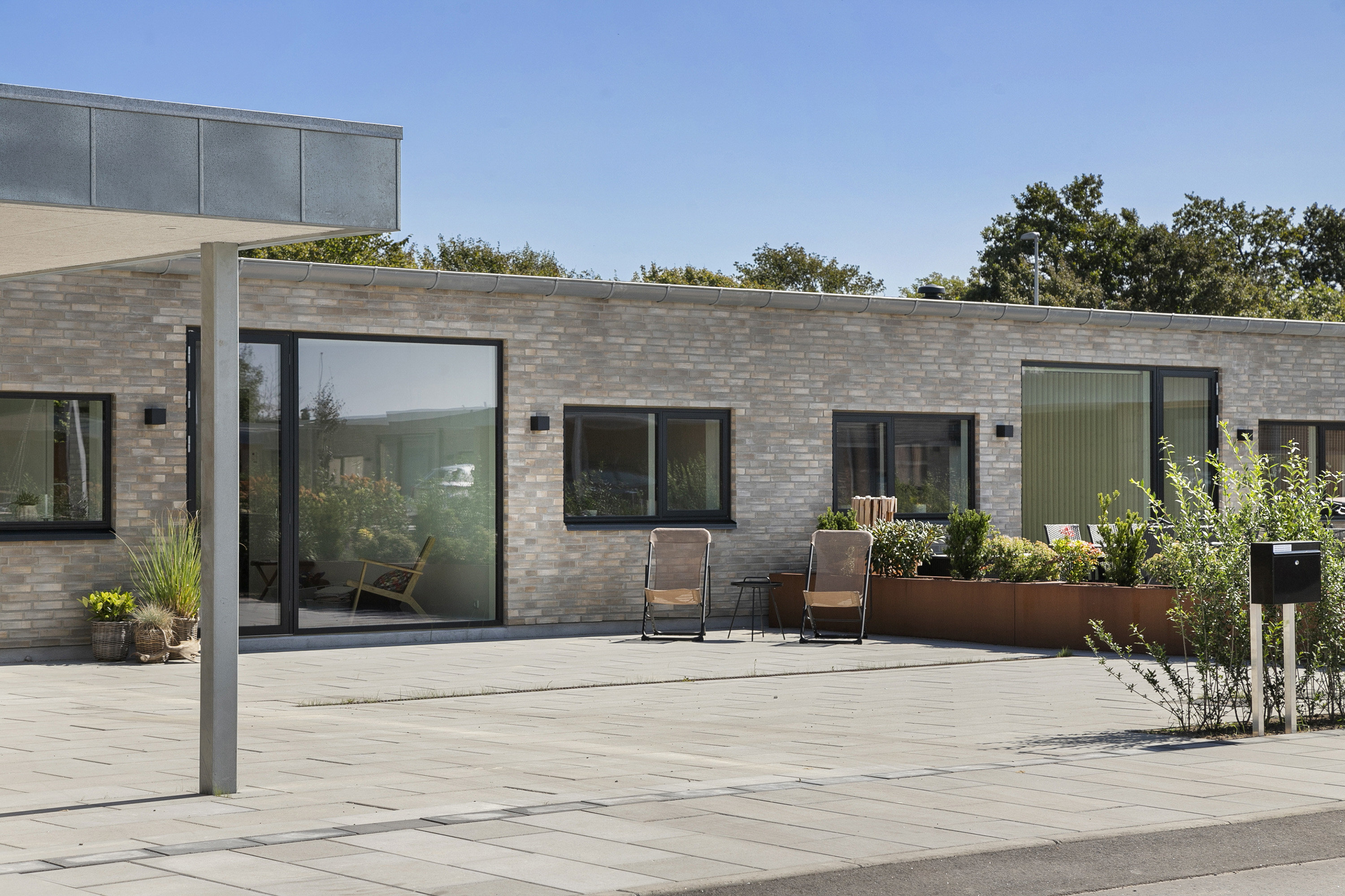 Fremhævet facade billede i fuldskærmstilstand. Billede af Kornumgårdsvej 16, 9700 Brønderslev