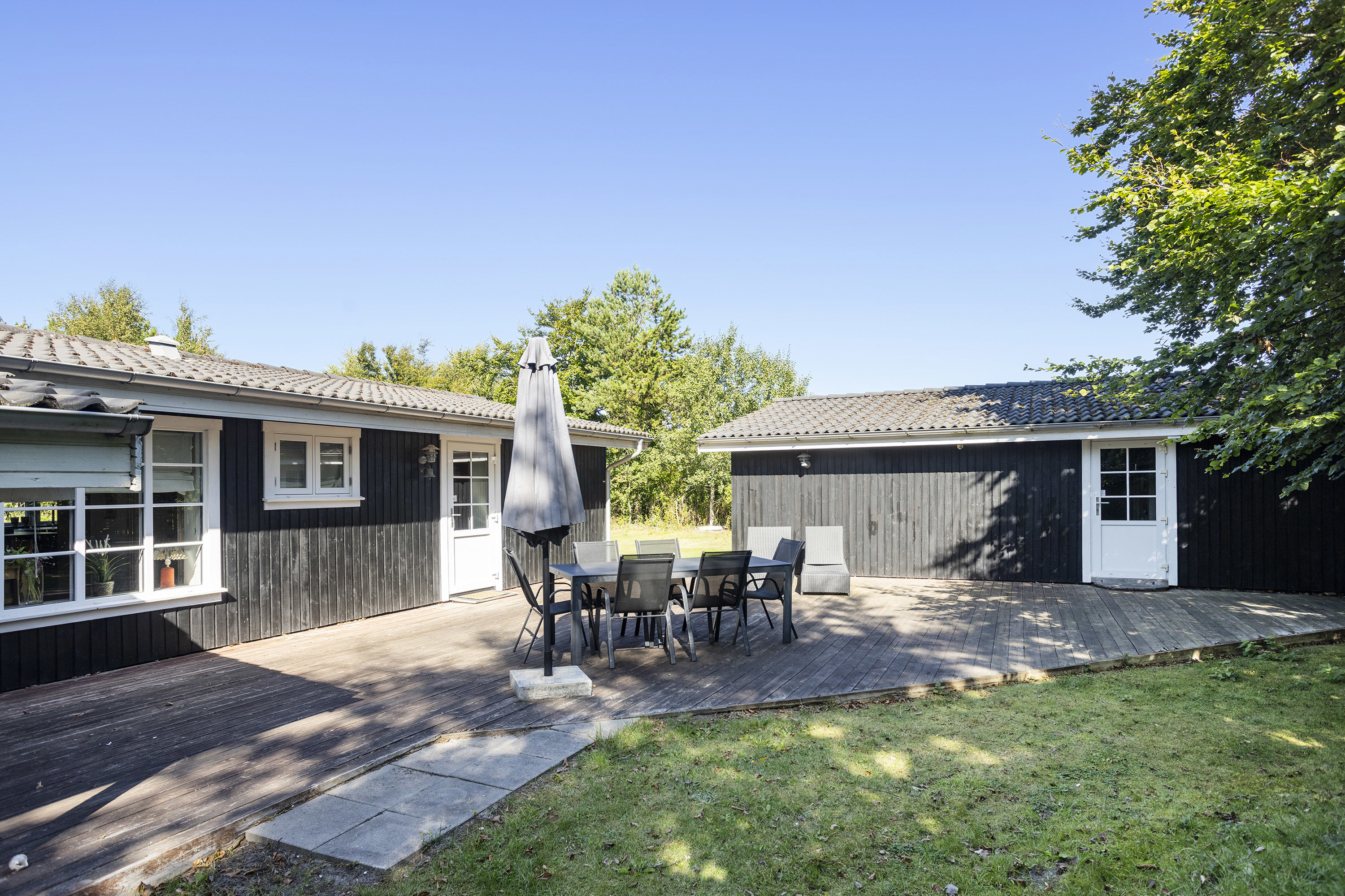 Fremhævet terrasse billede i fuldskærmstilstand. Billede af Fredvej 10, Lyngså, 9300 Sæby