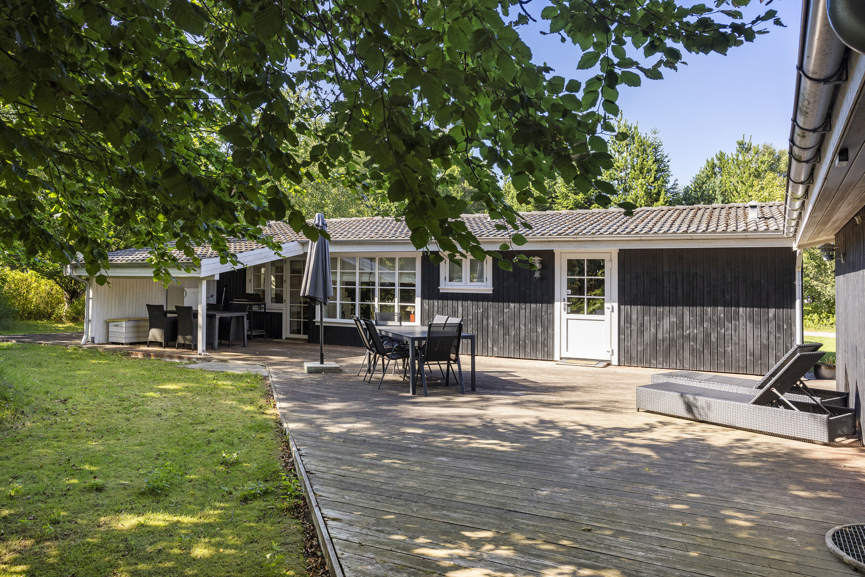 Fremhævet terrasse billede i fuldskærmstilstand. Billede af Fredvej 10, Lyngså, 9300 Sæby