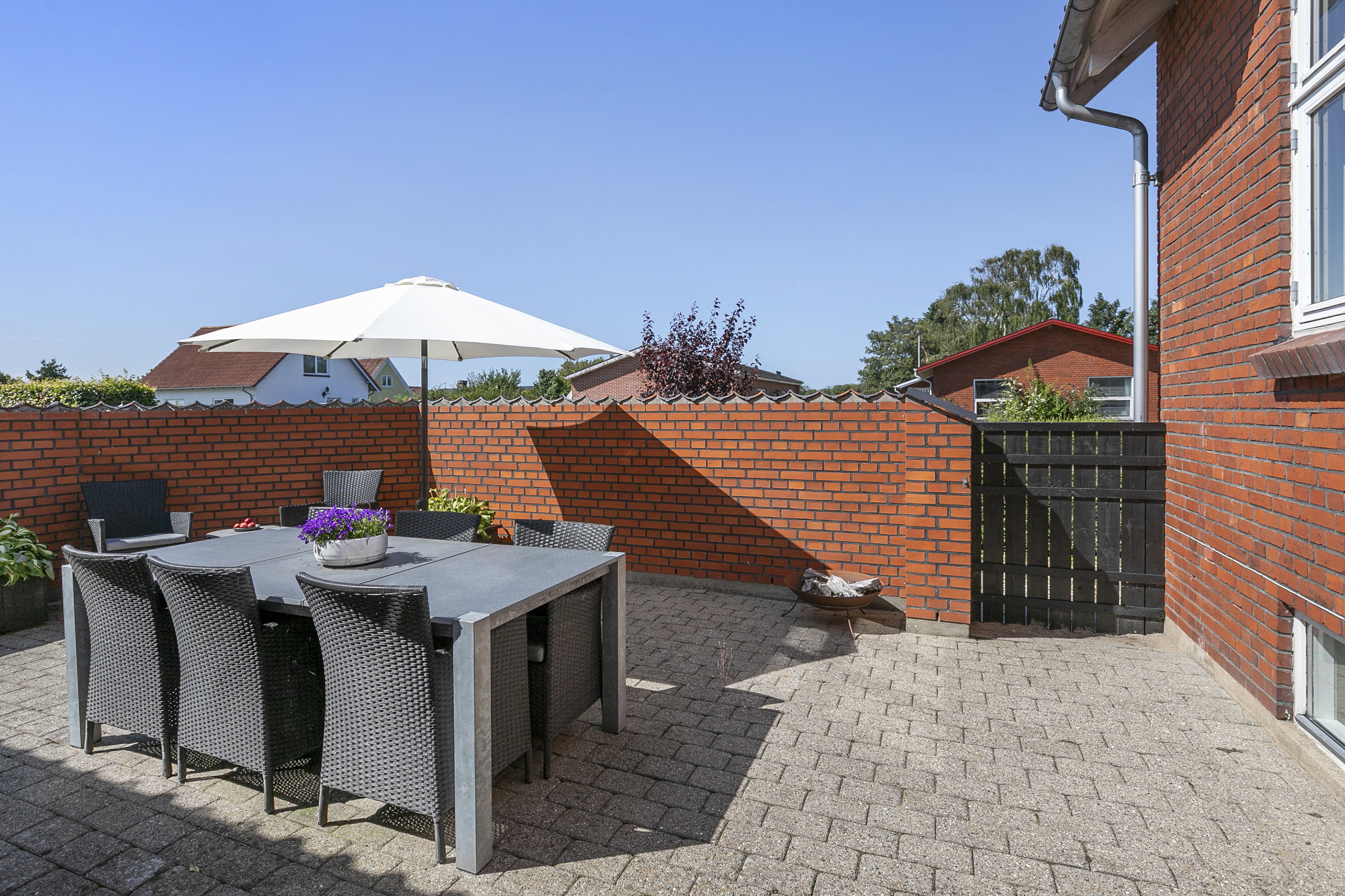 Fremhævet terrasse billede i fuldskærmstilstand. Billede af Smalbyvej 50, 9700 Brønderslev