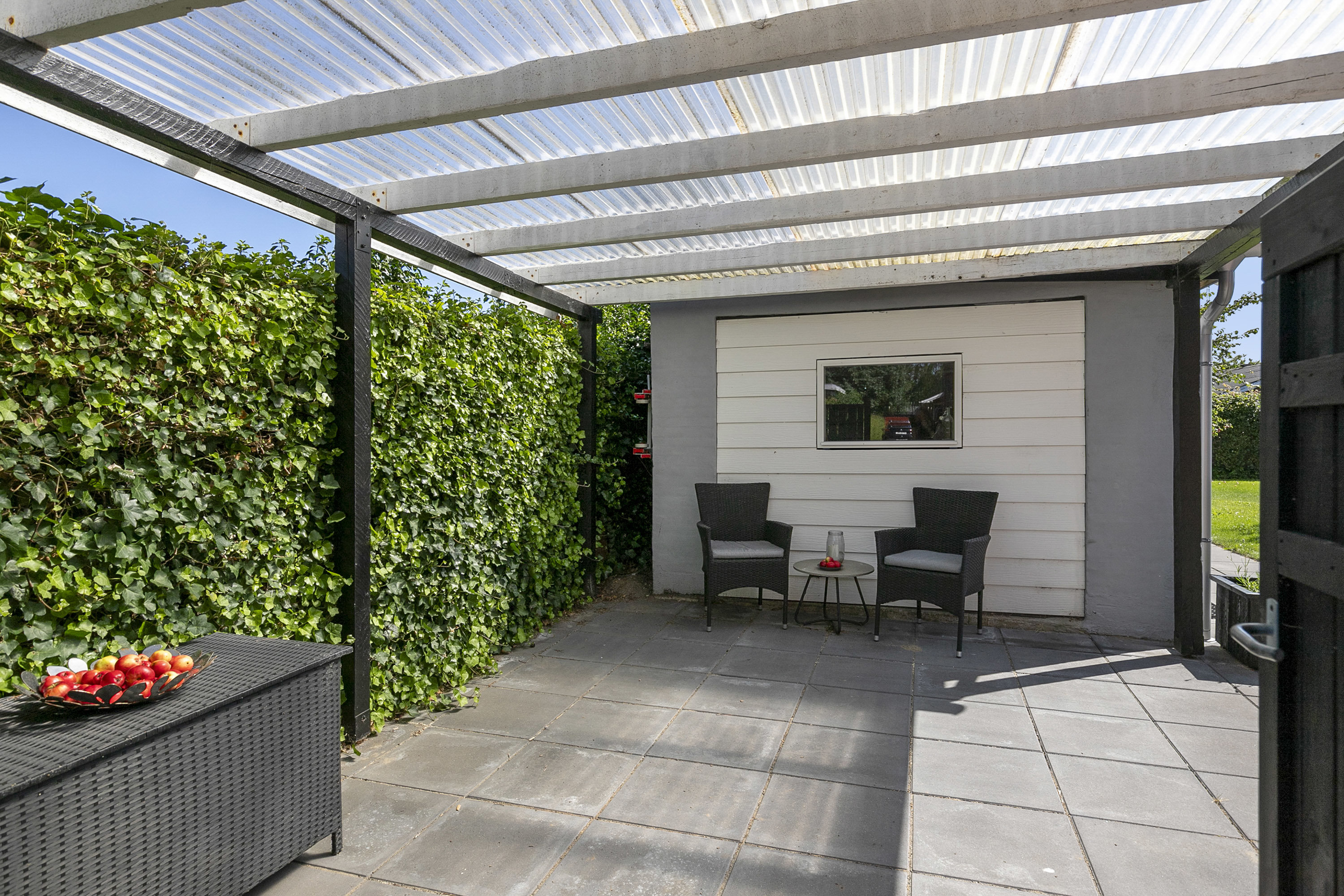 Fremhævet overdækket terrasse billede i fuldskærmstilstand. Billede af Smalbyvej 50, 9700 Brønderslev