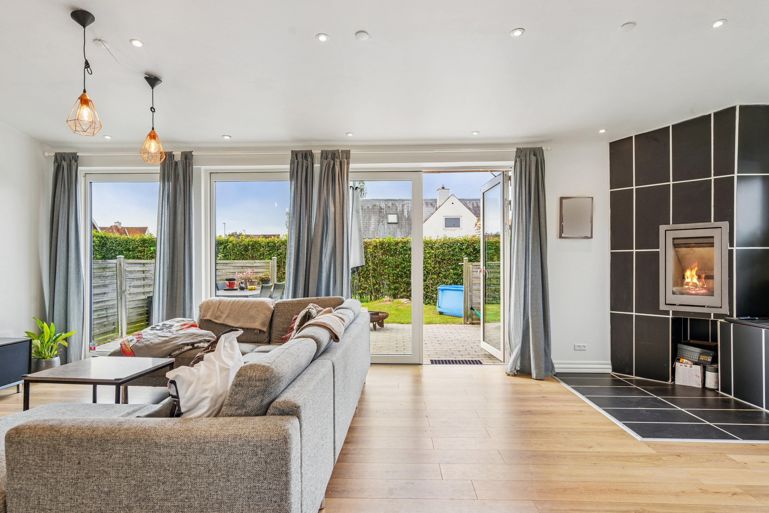 Fremhævet stue billede i fuldskærmstilstand. Billede af Mads Hansensvej 15, 5762 Vester Skerninge