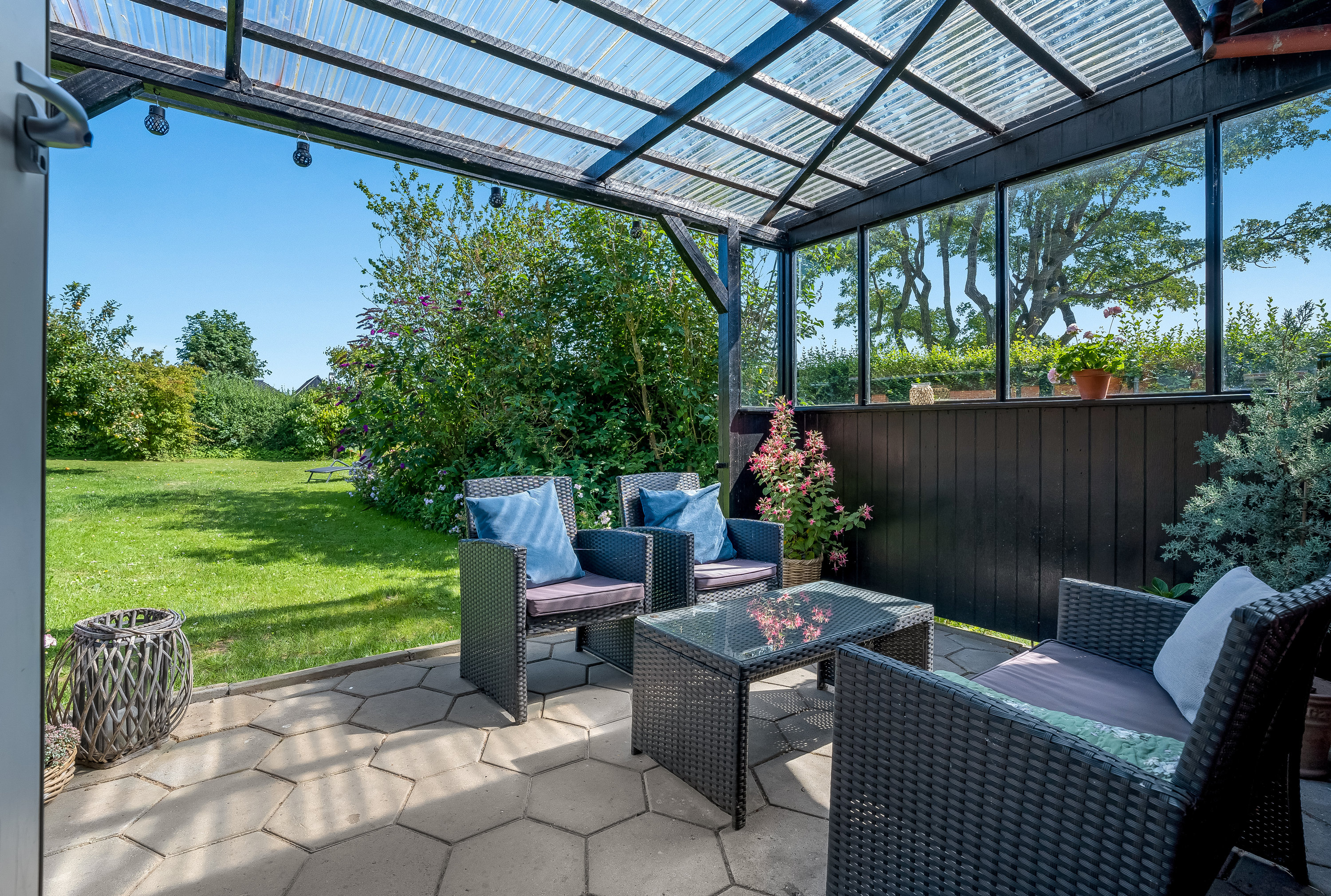 Fremhævet overdækket terrasse billede i fuldskærmstilstand. Billede af Monrads Vej 8, 4930 Maribo