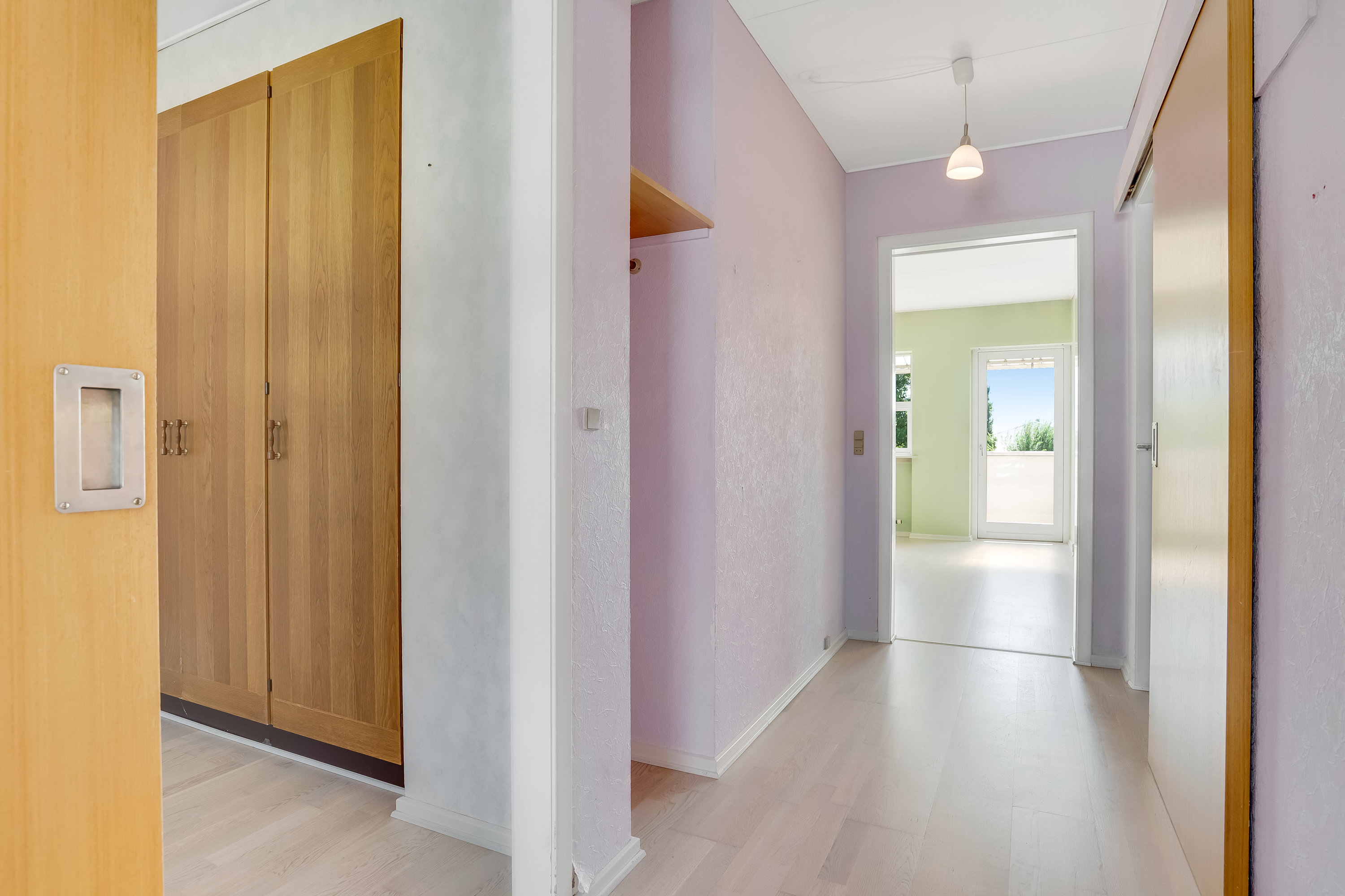 Fremhævet gang billede i fuldskærmstilstand. Billede af Kildeparken 31, 1., 7500 Holstebro