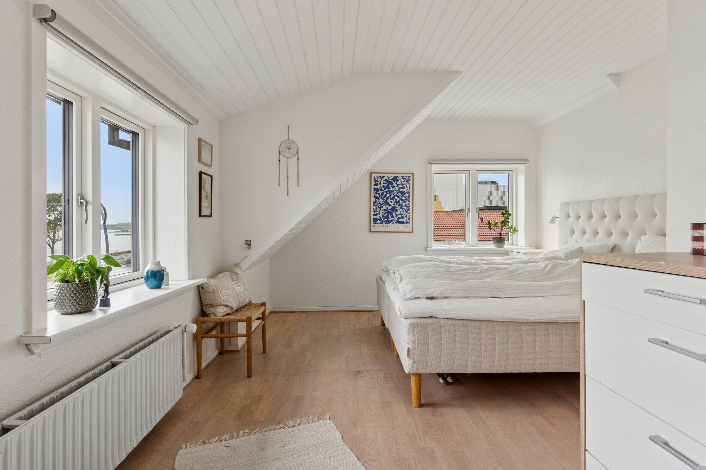 Fremhævet soveværelse billede i fuldskærmstilstand. Billede af Simons Bakke 24, Tilsted, 7700 Thisted