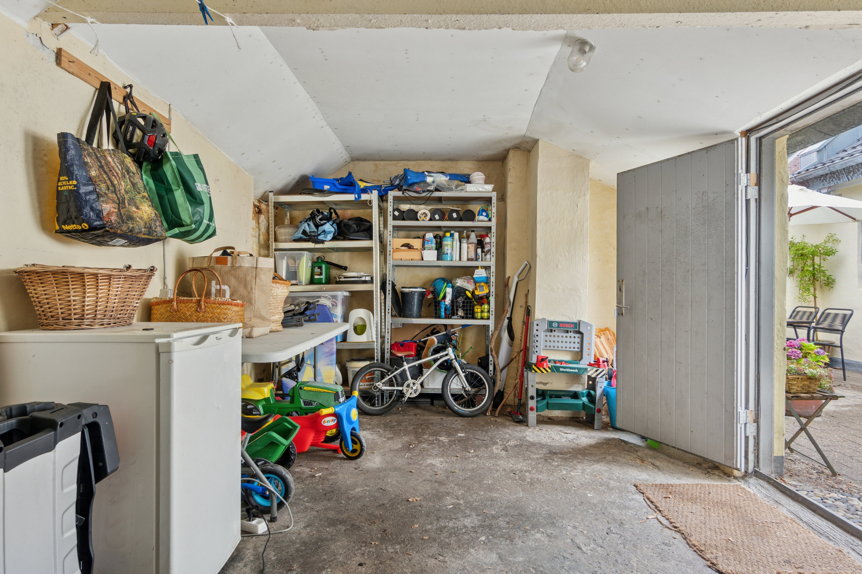 Fremhævet garage billede i fuldskærmstilstand. Billede af Simons Bakke 24, Tilsted, 7700 Thisted