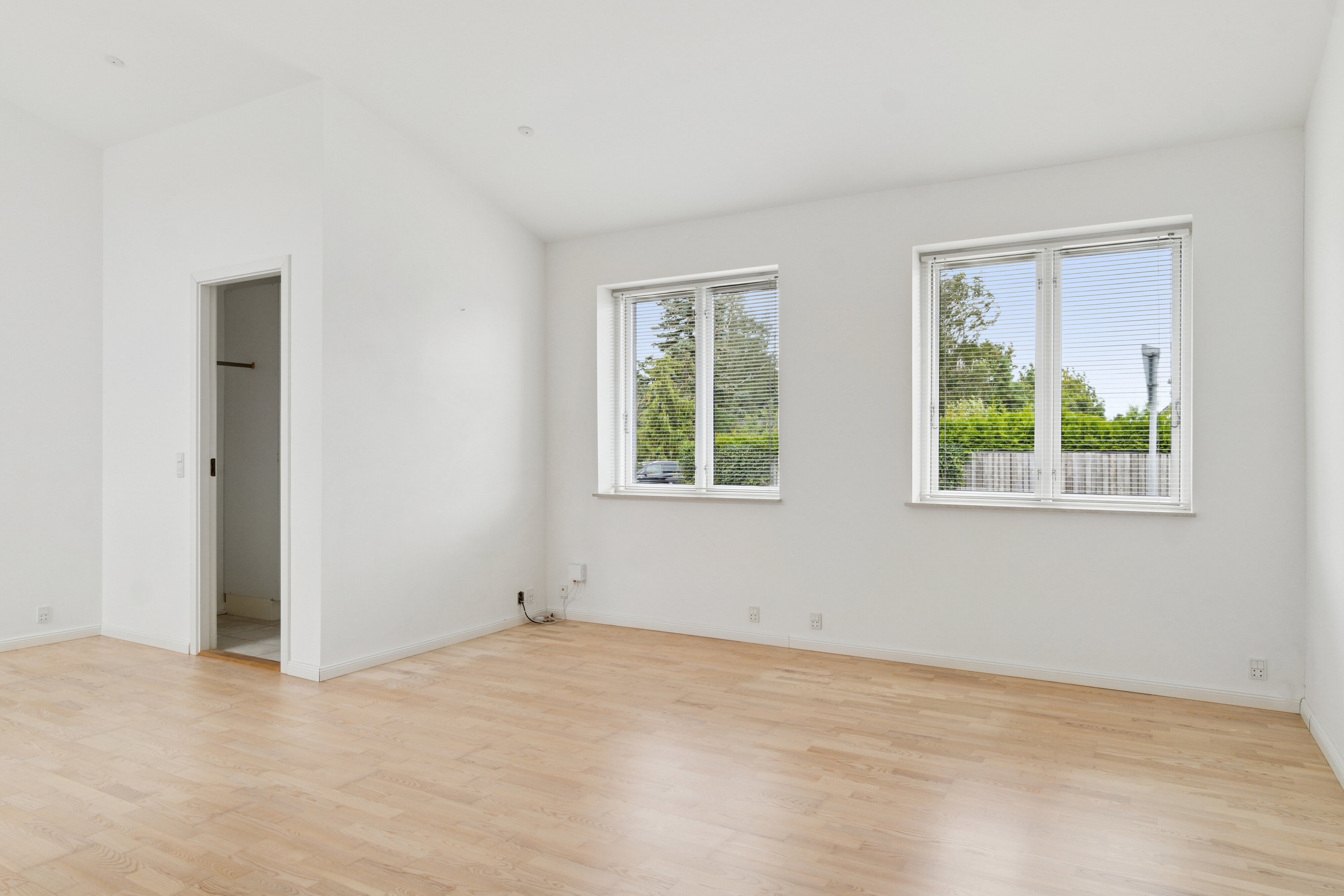 Fremhævet værelse billede i fuldskærmstilstand. Billede af Osvej 1, 4040 Jyllinge