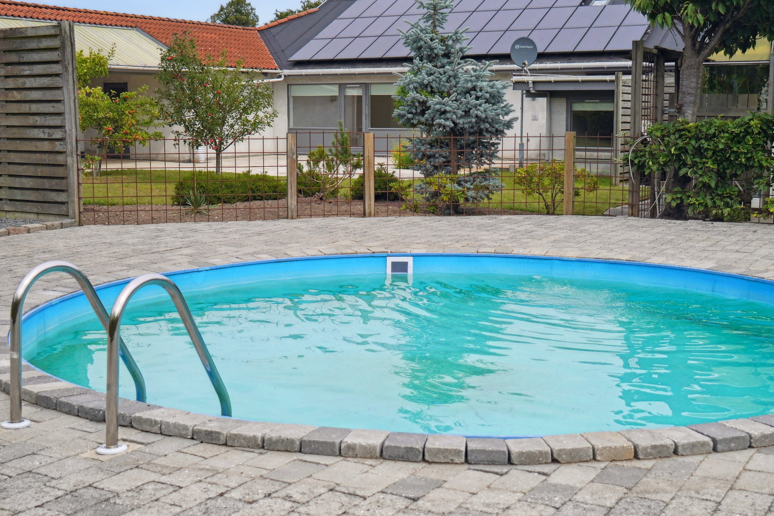 Fremhævet swimmingpool billede i fuldskærmstilstand. Billede af Osvej 1, 4040 Jyllinge