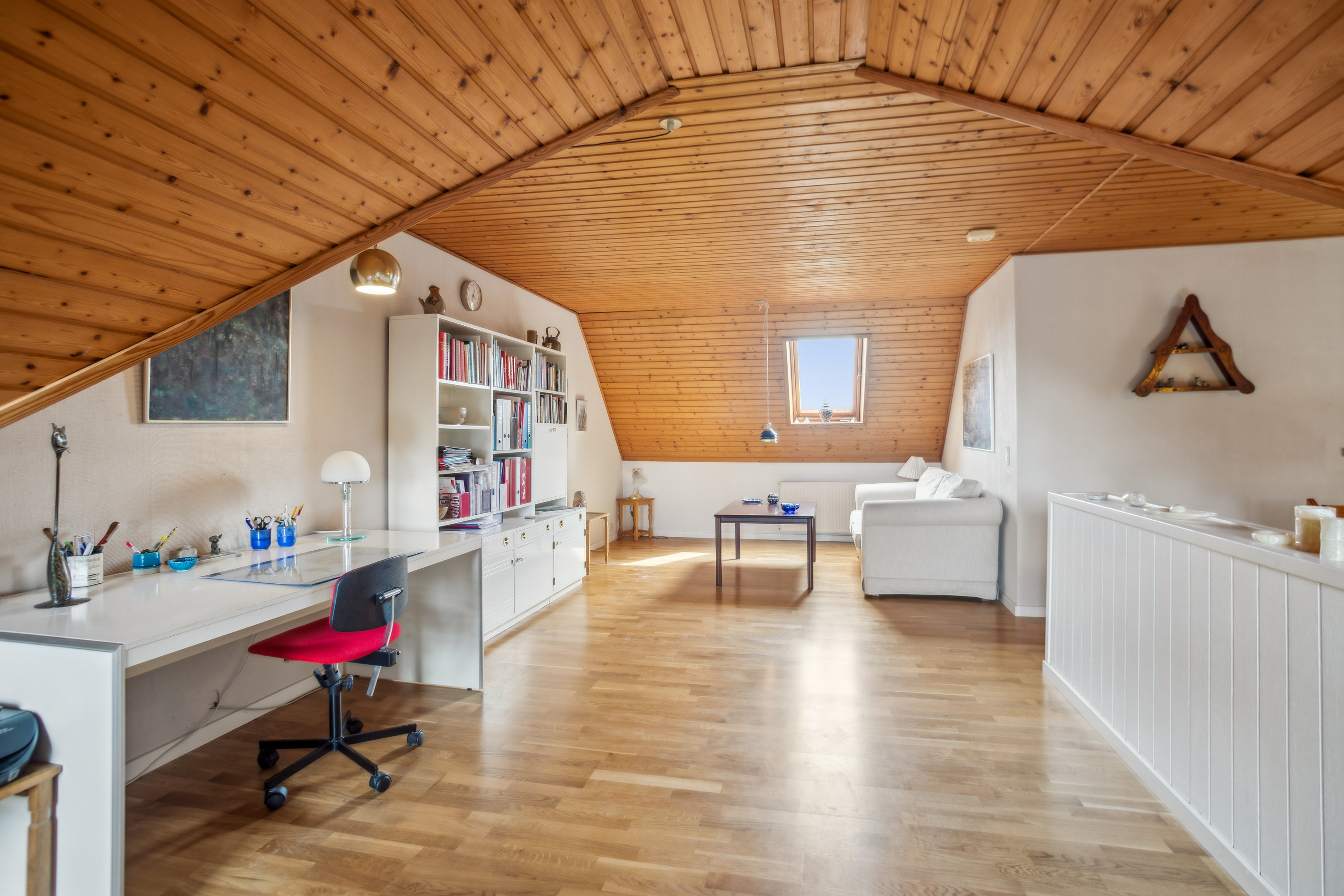 Fremhævet stue billede i fuldskærmstilstand. Billede af Midtervej 22, Sengeløse, 2630 Taastrup