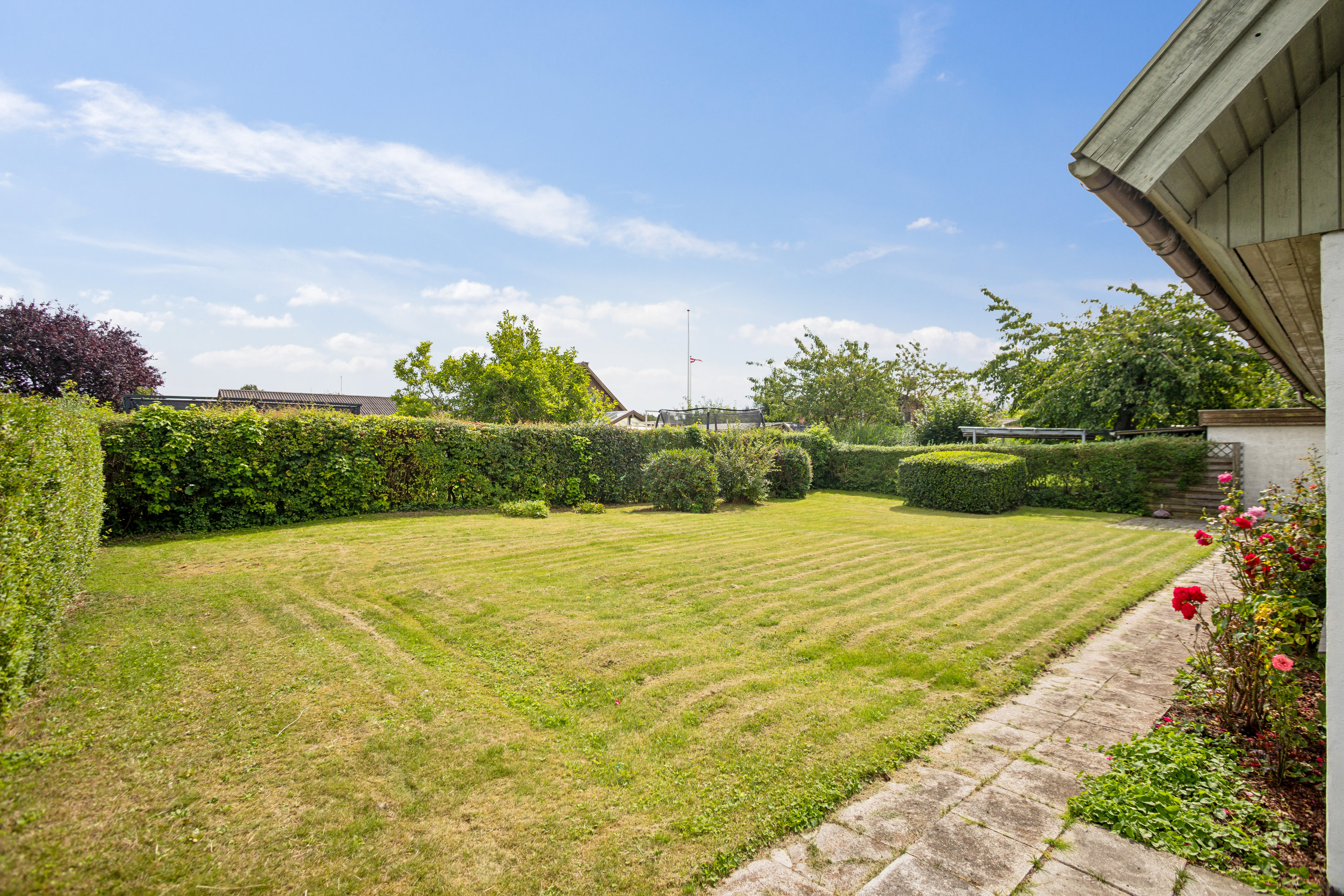 Fremhævet have billede i fuldskærmstilstand. Billede af Midtervej 22, Sengeløse, 2630 Taastrup