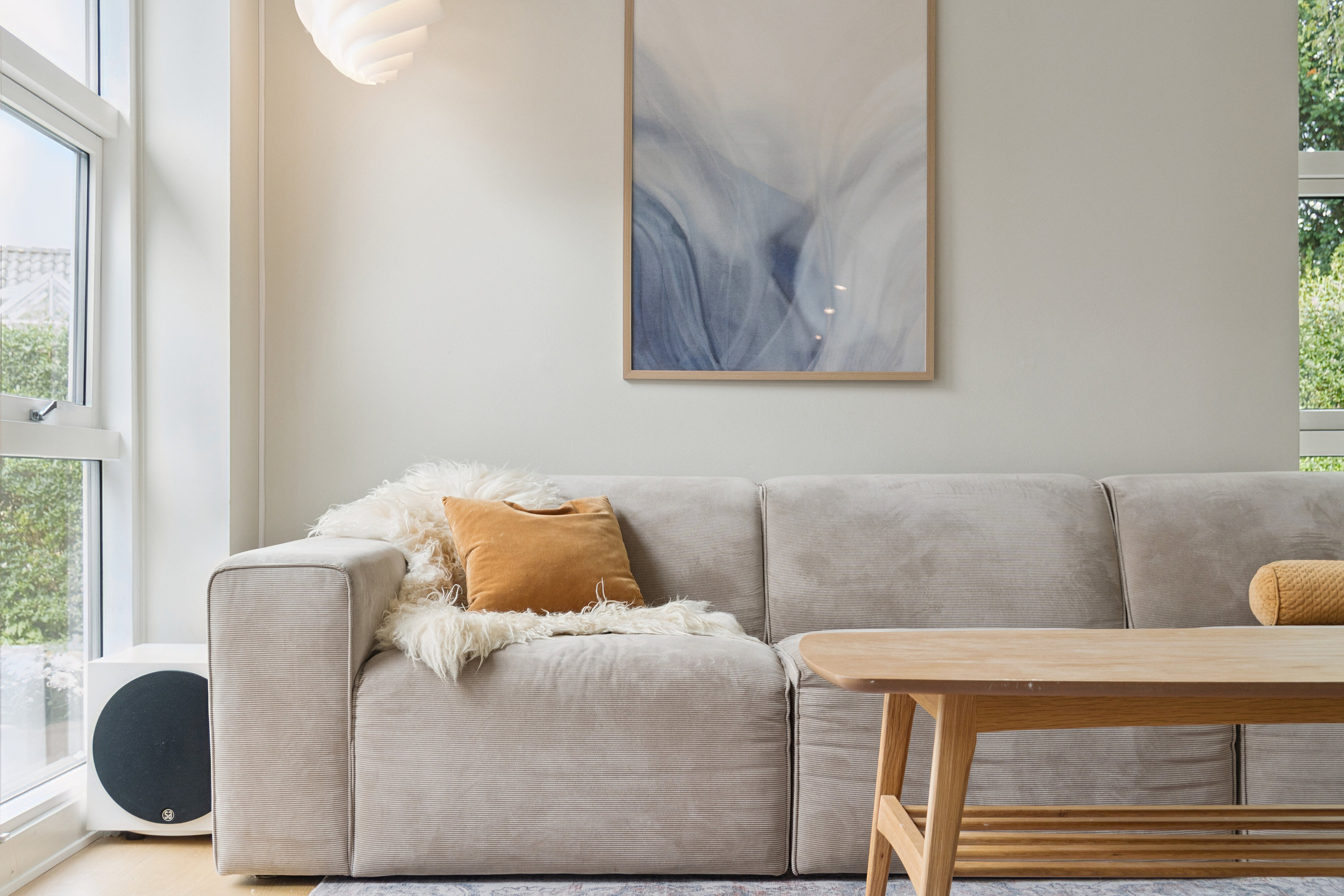 Fremhævet stue billede i fuldskærmstilstand. Billede af Søskrænten 6, Slukefter, 5210 Odense NV