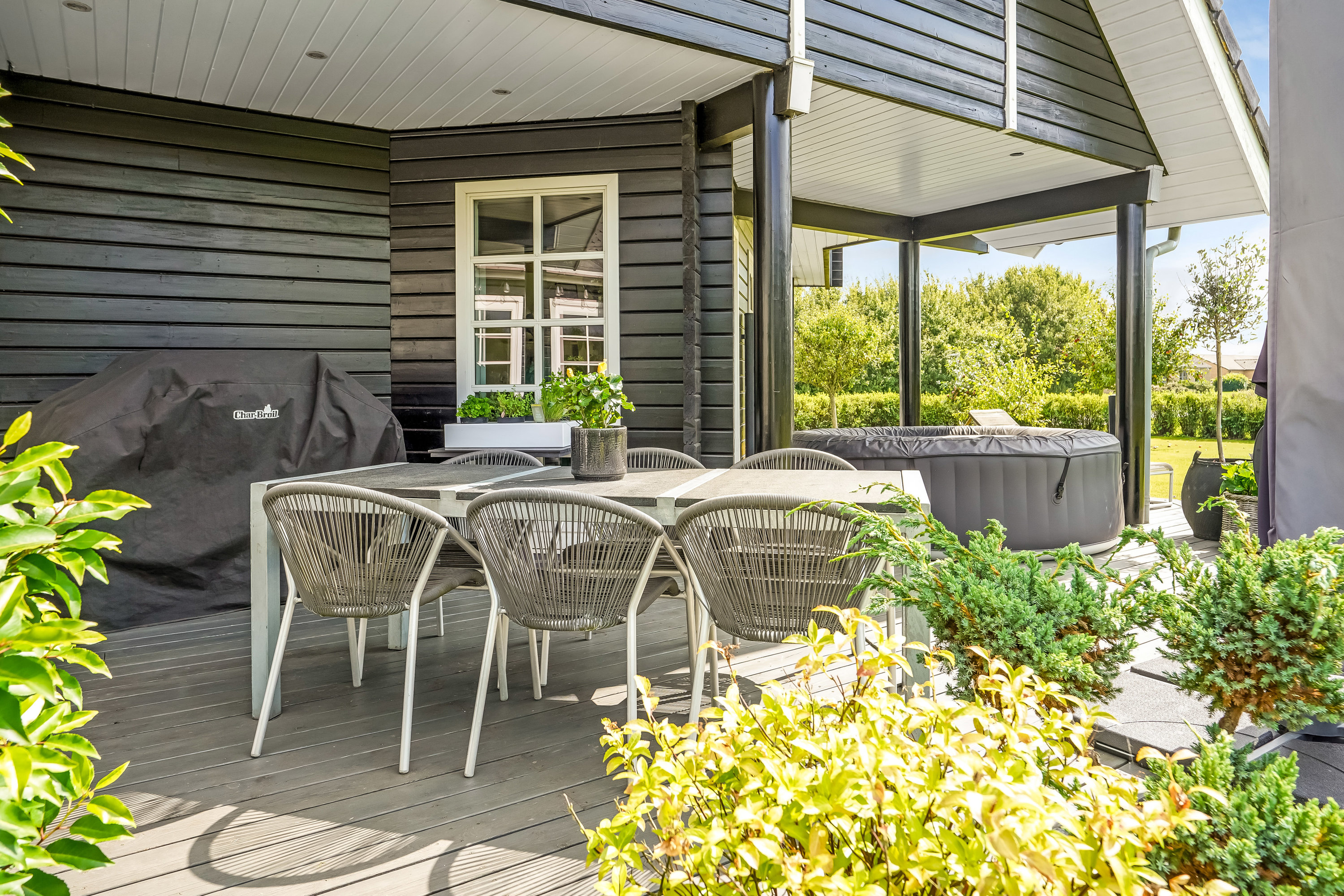 Fremhævet terrasse billede i fuldskærmstilstand. Billede af Fåruplund 1, 7300 Jelling