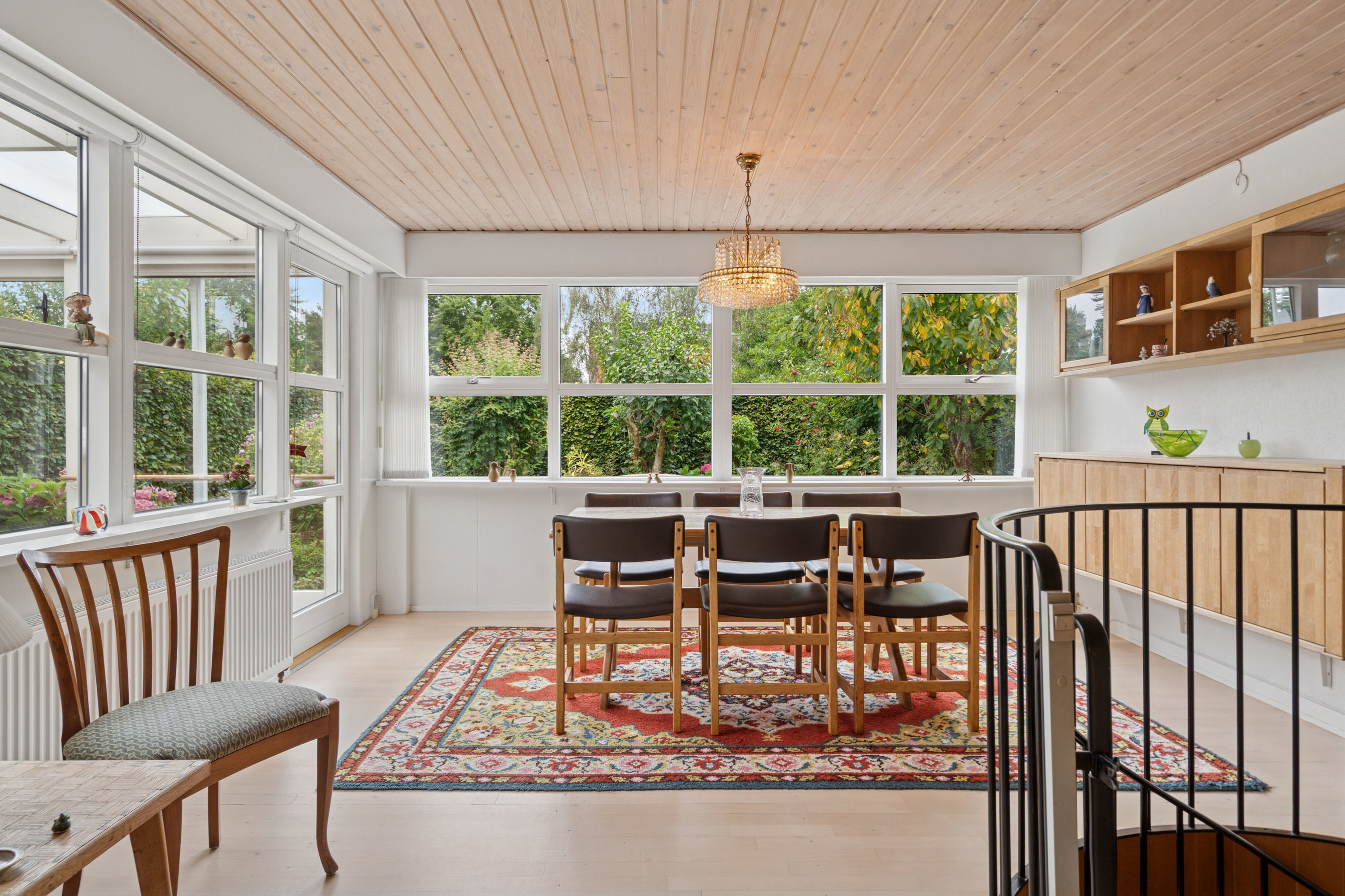 Fremhævet spiseplads billede i fuldskærmstilstand. Billede af Tybrindvænget 16, 5230 Odense M