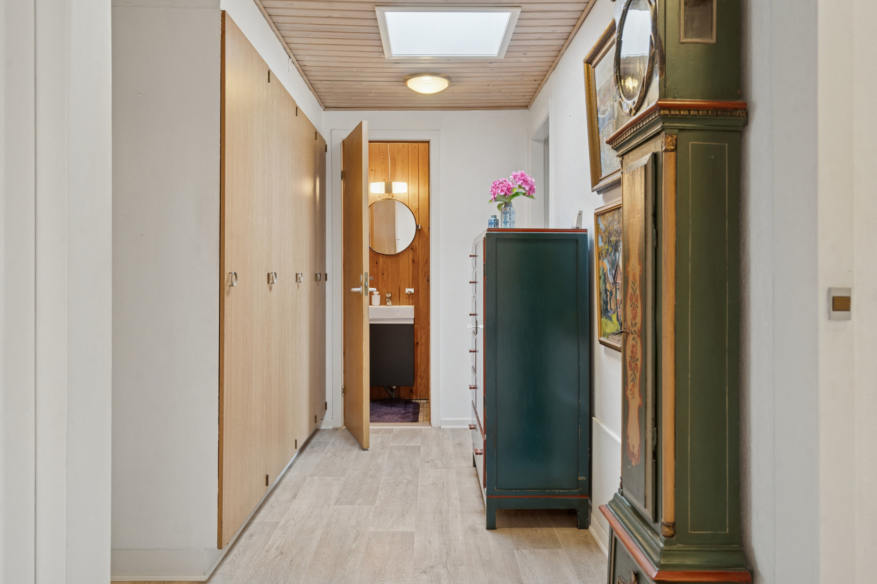 Fremhævet gang billede i fuldskærmstilstand. Billede af Tybrindvænget 16, 5230 Odense M