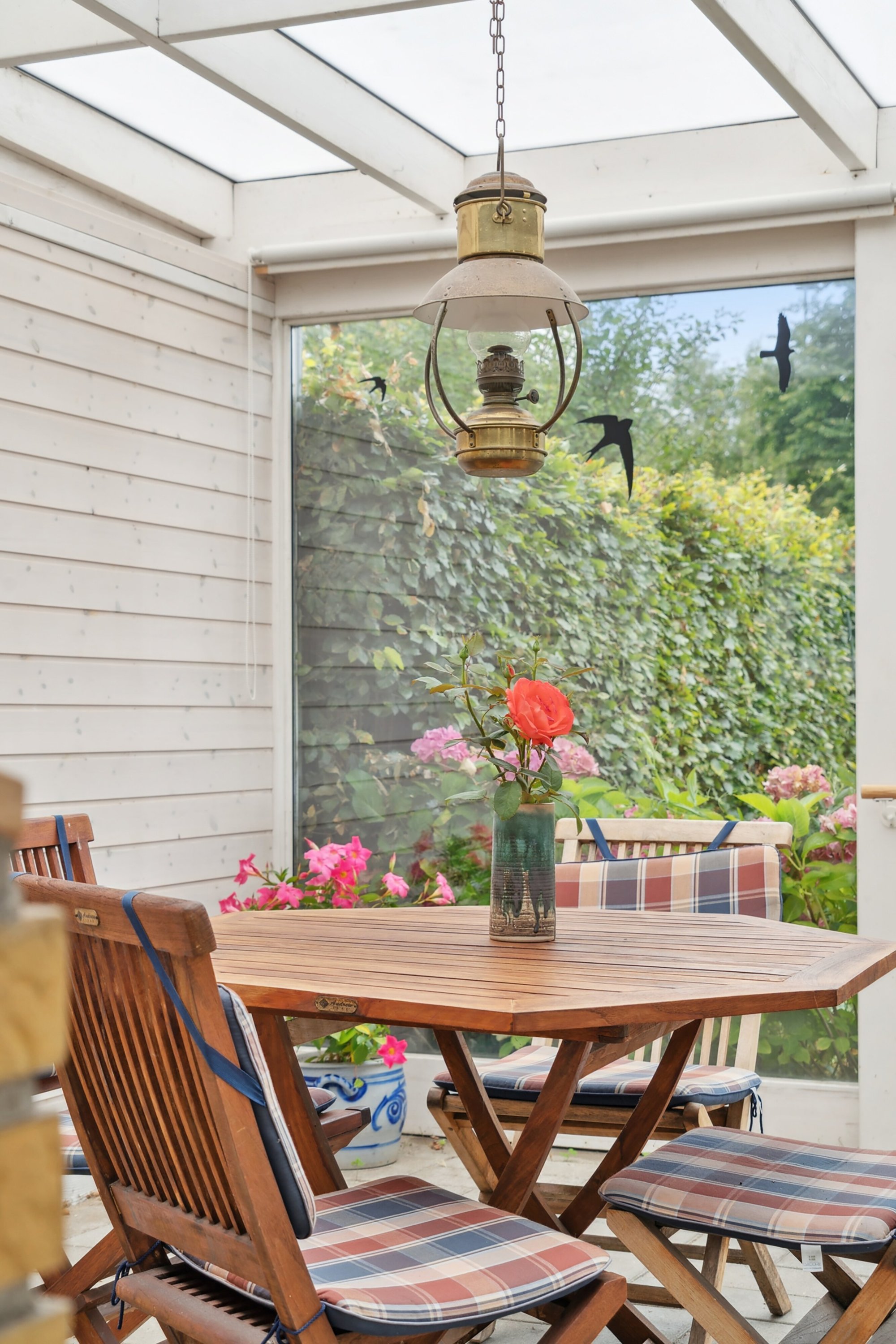 Fremhævet overdækket terrasse billede i fuldskærmstilstand. Billede af Tybrindvænget 16, 5230 Odense M