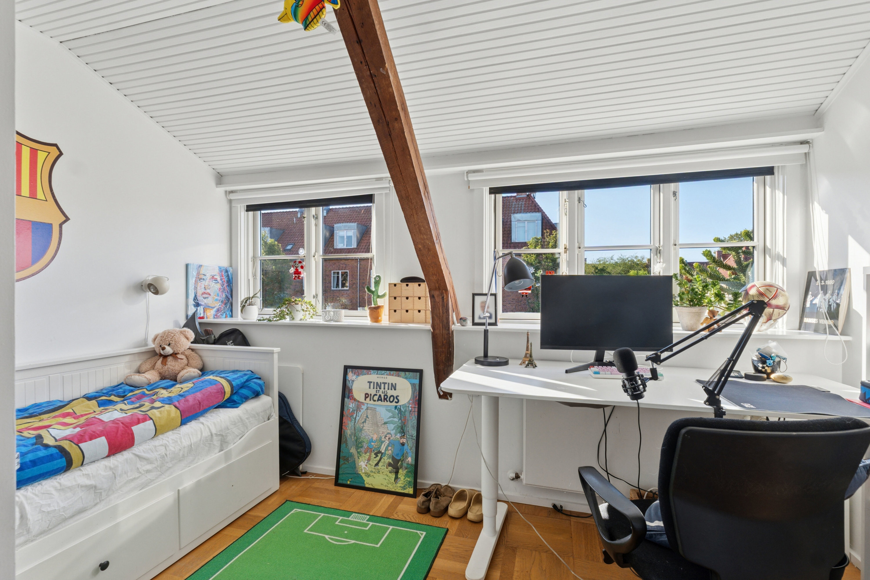 Fremhævet arbejdsværelse billede i fuldskærmstilstand. Billede af Baunehøjvej 3, 2800 Kongens Lyngby