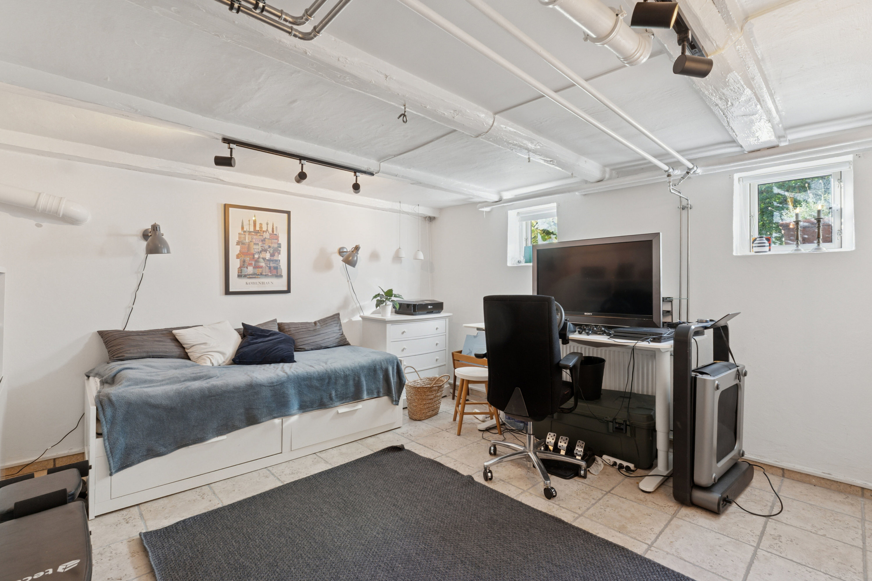 Fremhævet arbejdsværelse billede i fuldskærmstilstand. Billede af Baunehøjvej 3, 2800 Kongens Lyngby