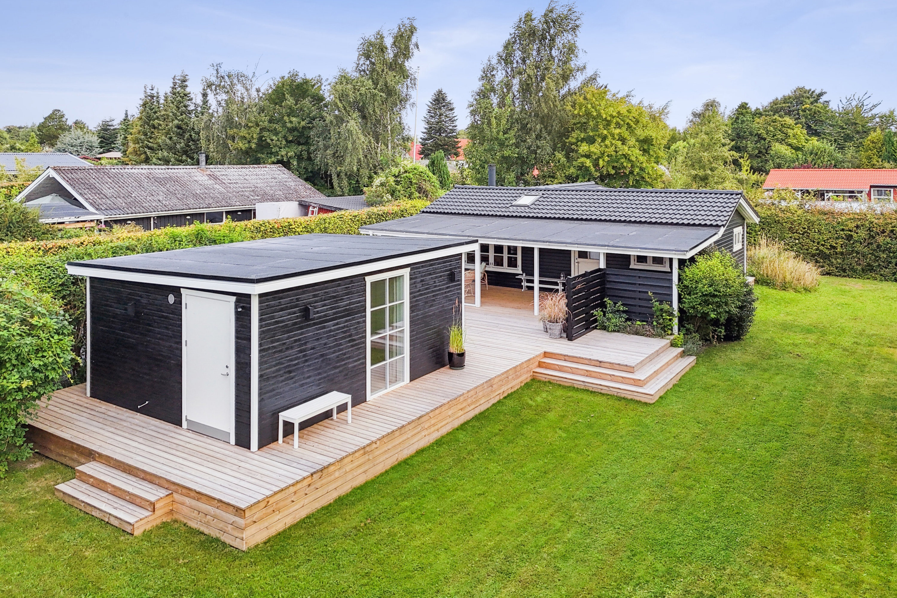 Fremhævet set fra haven billede i fuldskærmstilstand. Billede af Rødhalsevej 14, Ll Kongsmark, 4200 Slagelse