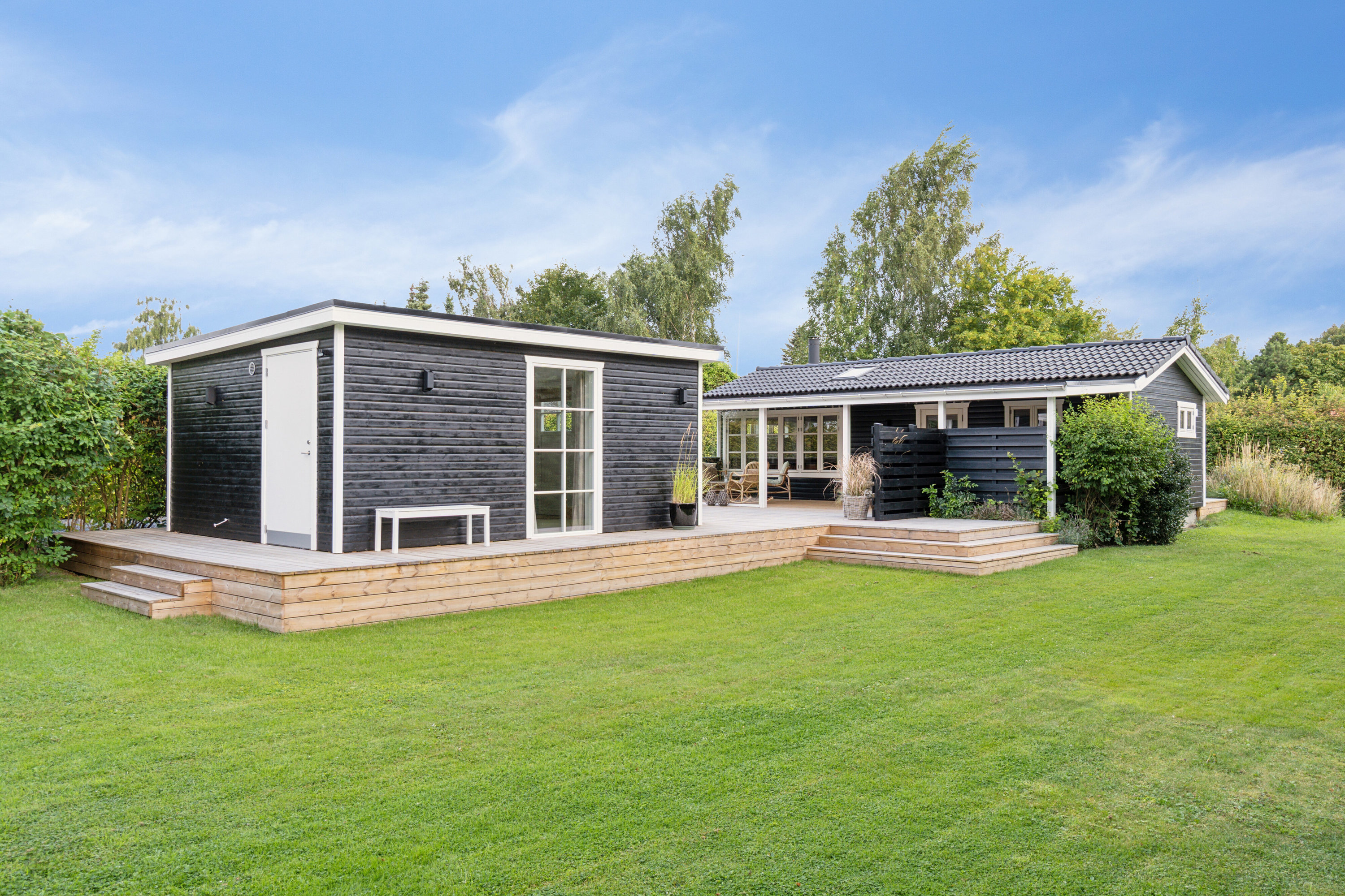 Fremhævet set fra haven billede i fuldskærmstilstand. Billede af Rødhalsevej 14, Ll Kongsmark, 4200 Slagelse