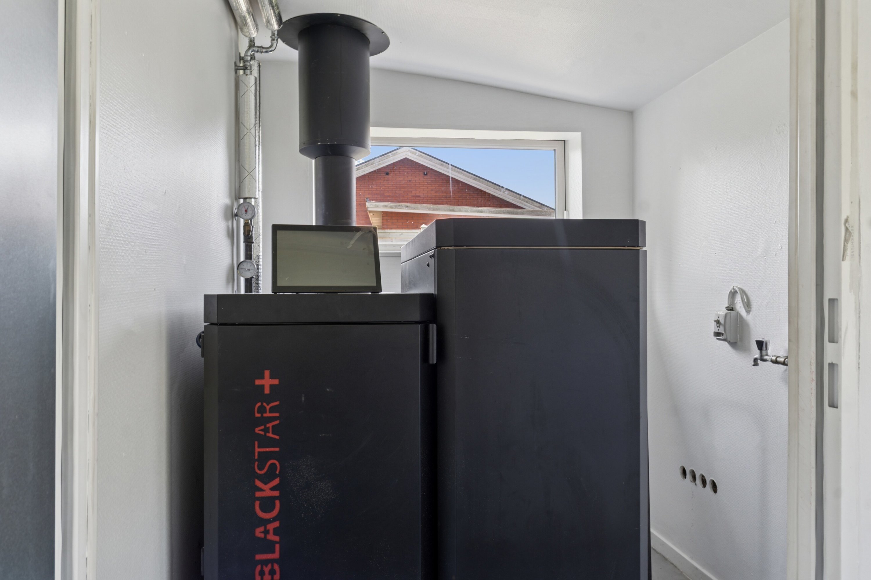 Fremhævet værelse billede i fuldskærmstilstand. Billede af Vidjekrogen 18, 5881 Skårup Fyn