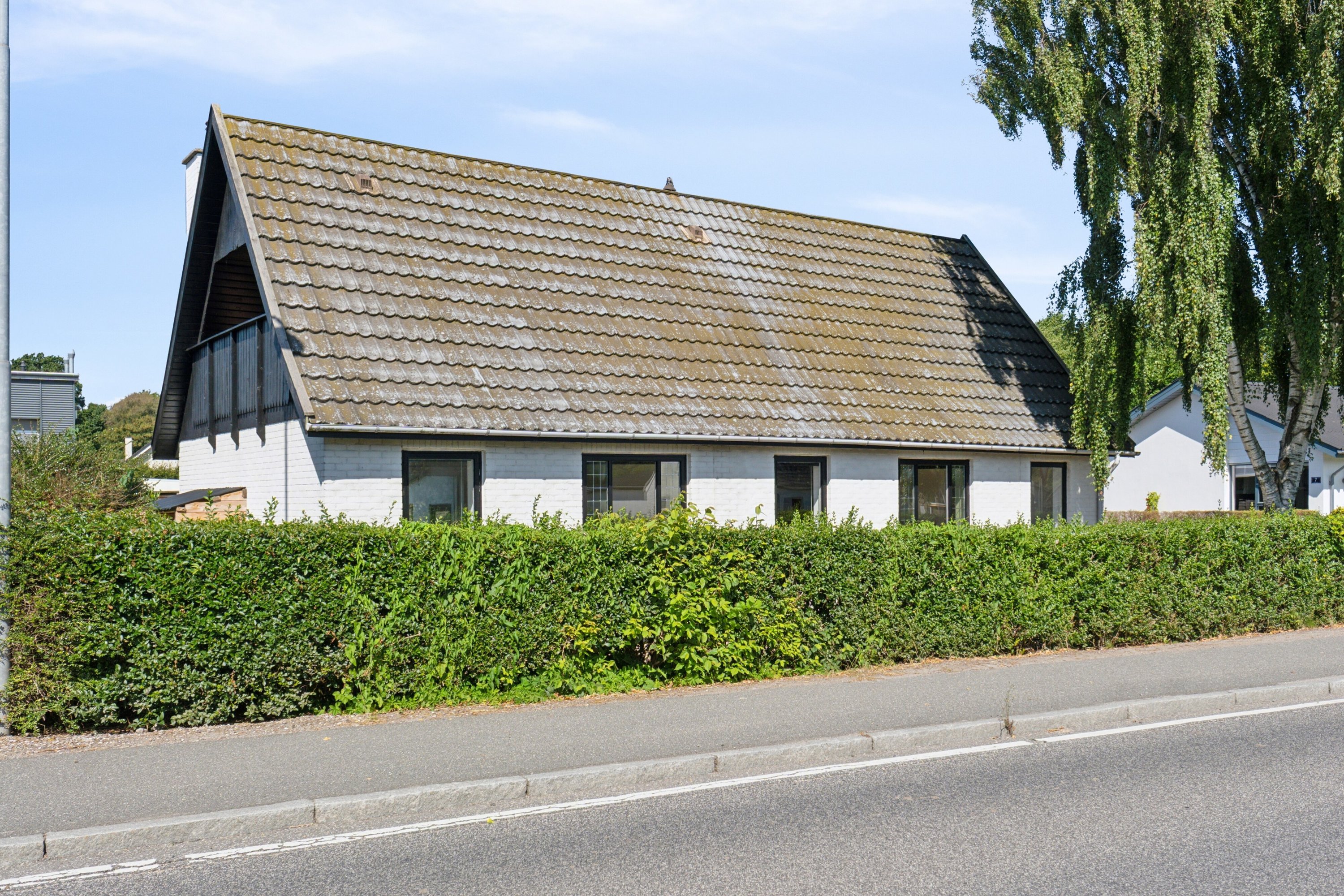 Fremhævet set fra vejen billede i fuldskærmstilstand. Billede af Vidjekrogen 18, 5881 Skårup Fyn